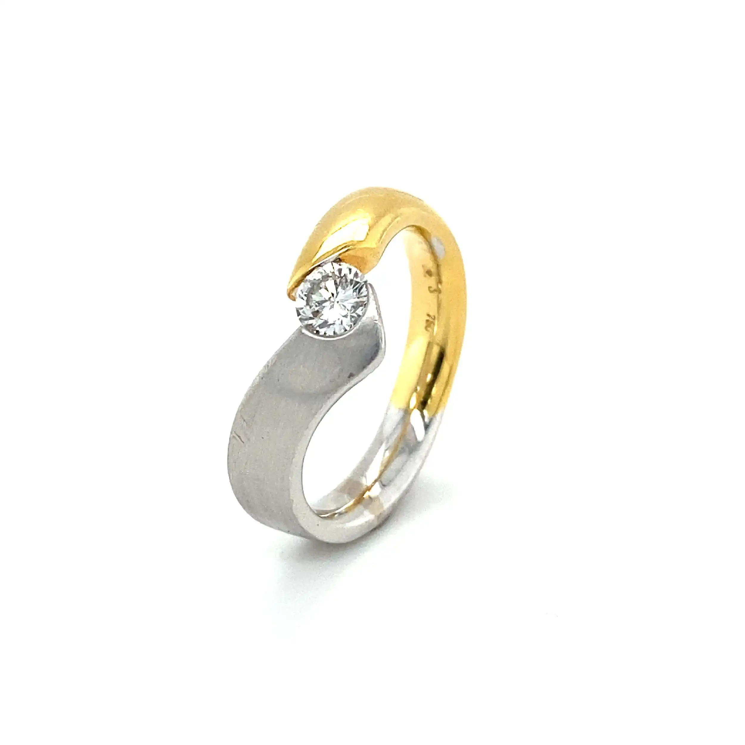 Ring Bicolor mit Brillant mit 0,33ct graviert Ring Bicolor mit Brillant mit 0,33ct graviert