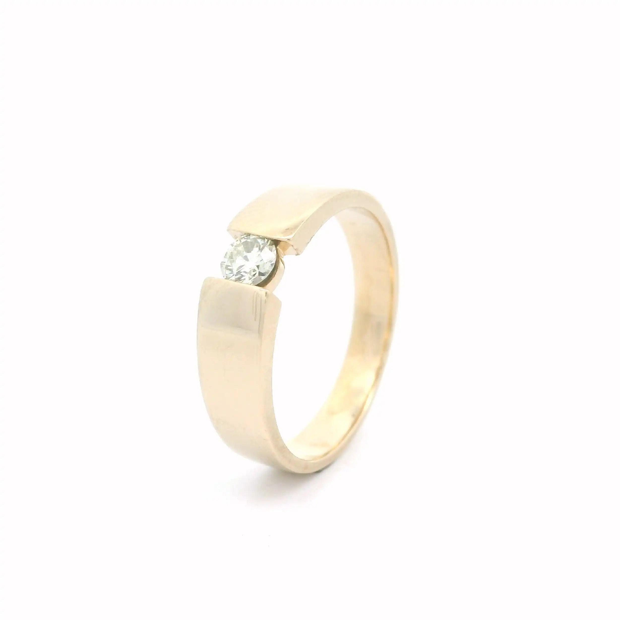 Ring Gelbgold mit Brillant 0,2ct graviert Ring Gelbgold mit Brillant 0,2ct graviert