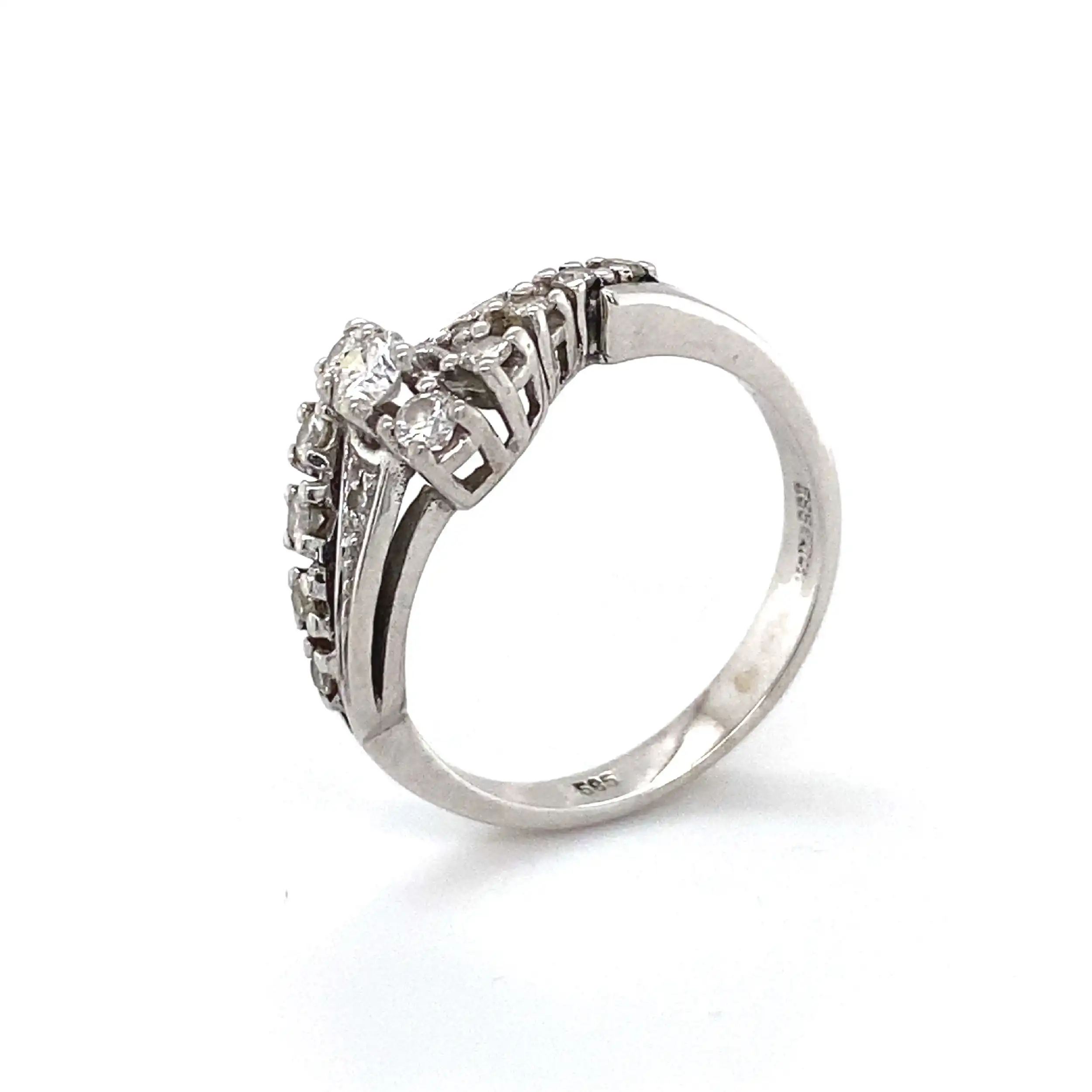 Ring Weißgold mit Brillanten und Diamanten