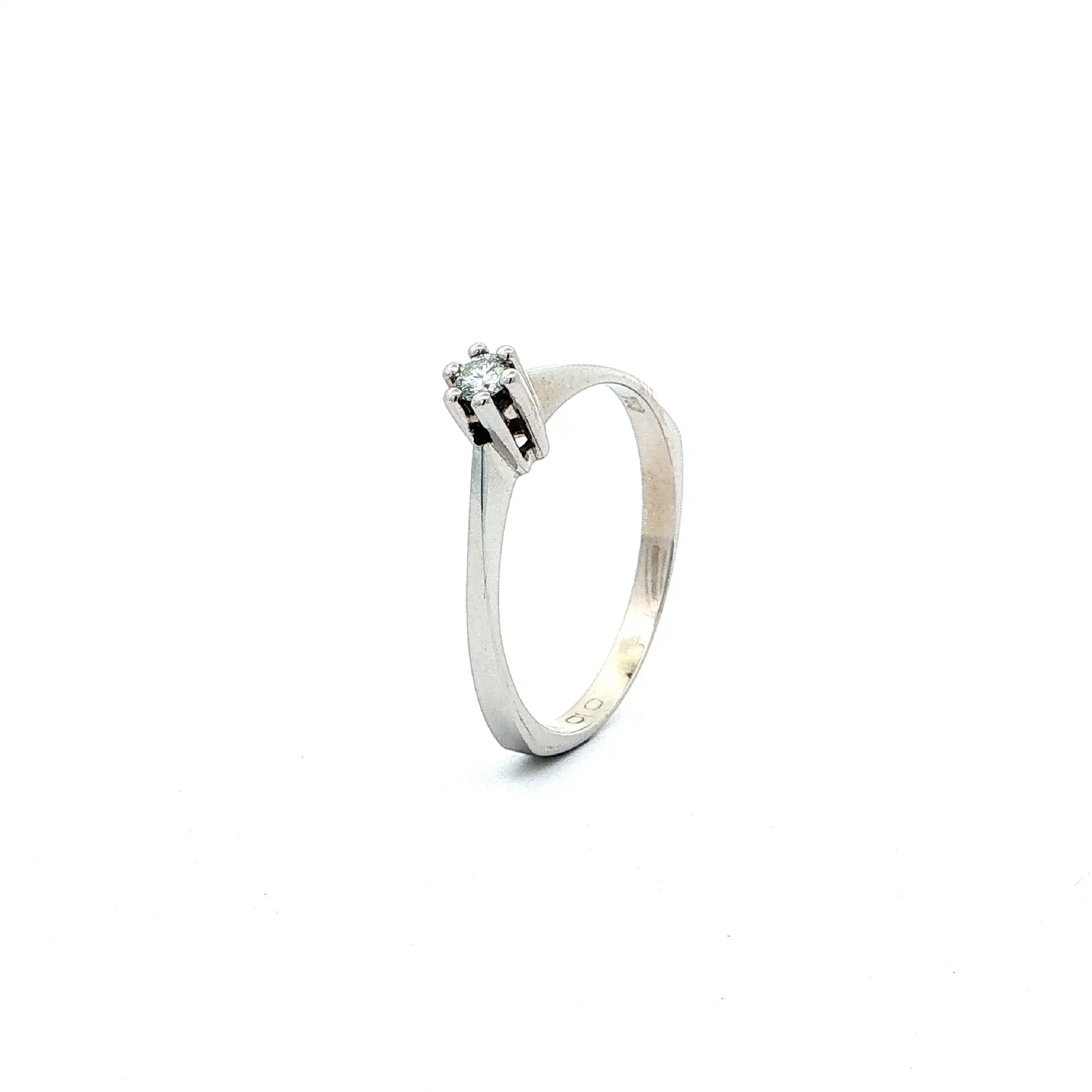 Ring Weißgold mit Brillant, graviert mit 0,10ct.