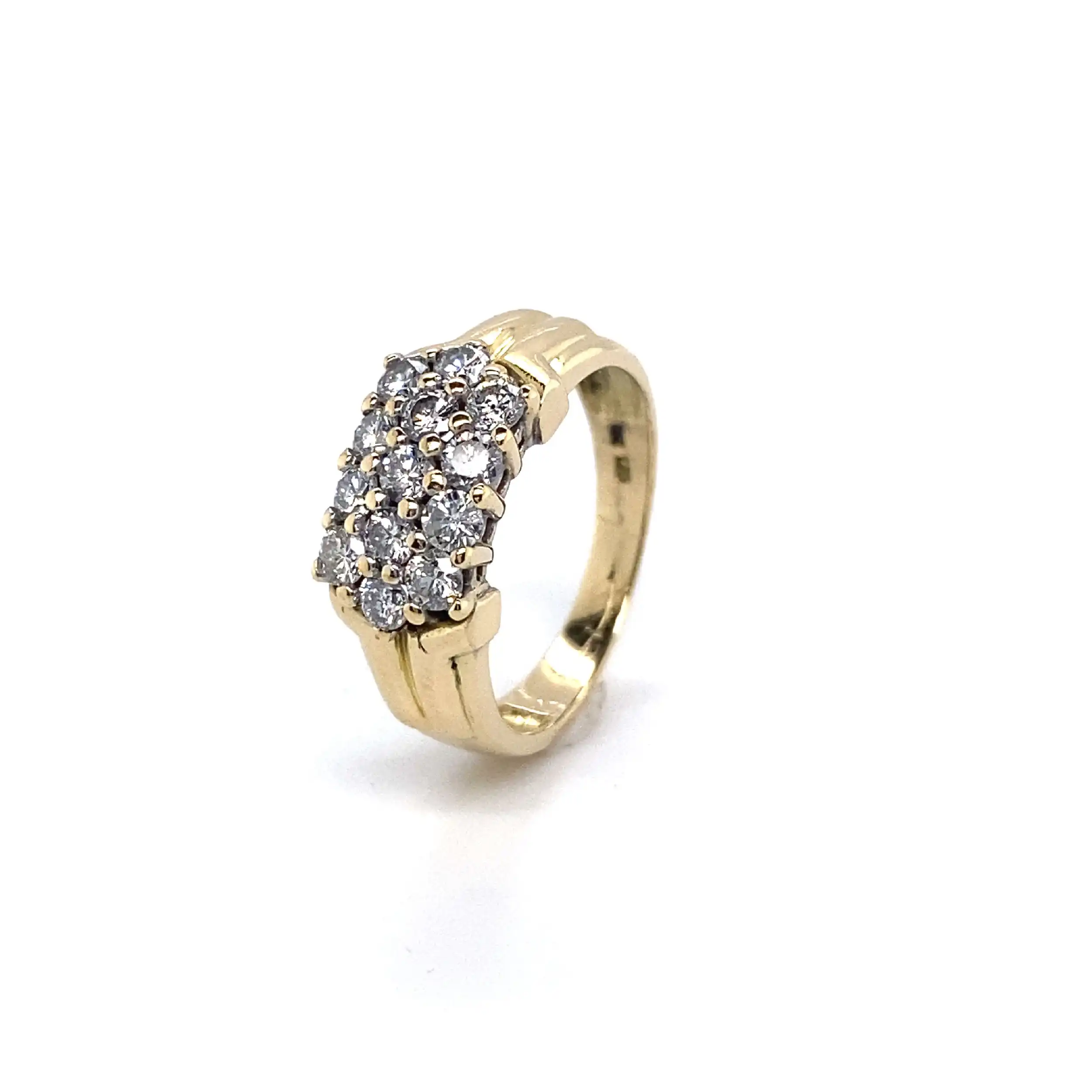 Ring Gelbgold mit 13 Brillanten, graviert mit 1,00ct Ring Gelbgold mit 13 Brillanten, graviert mit 1,00ct