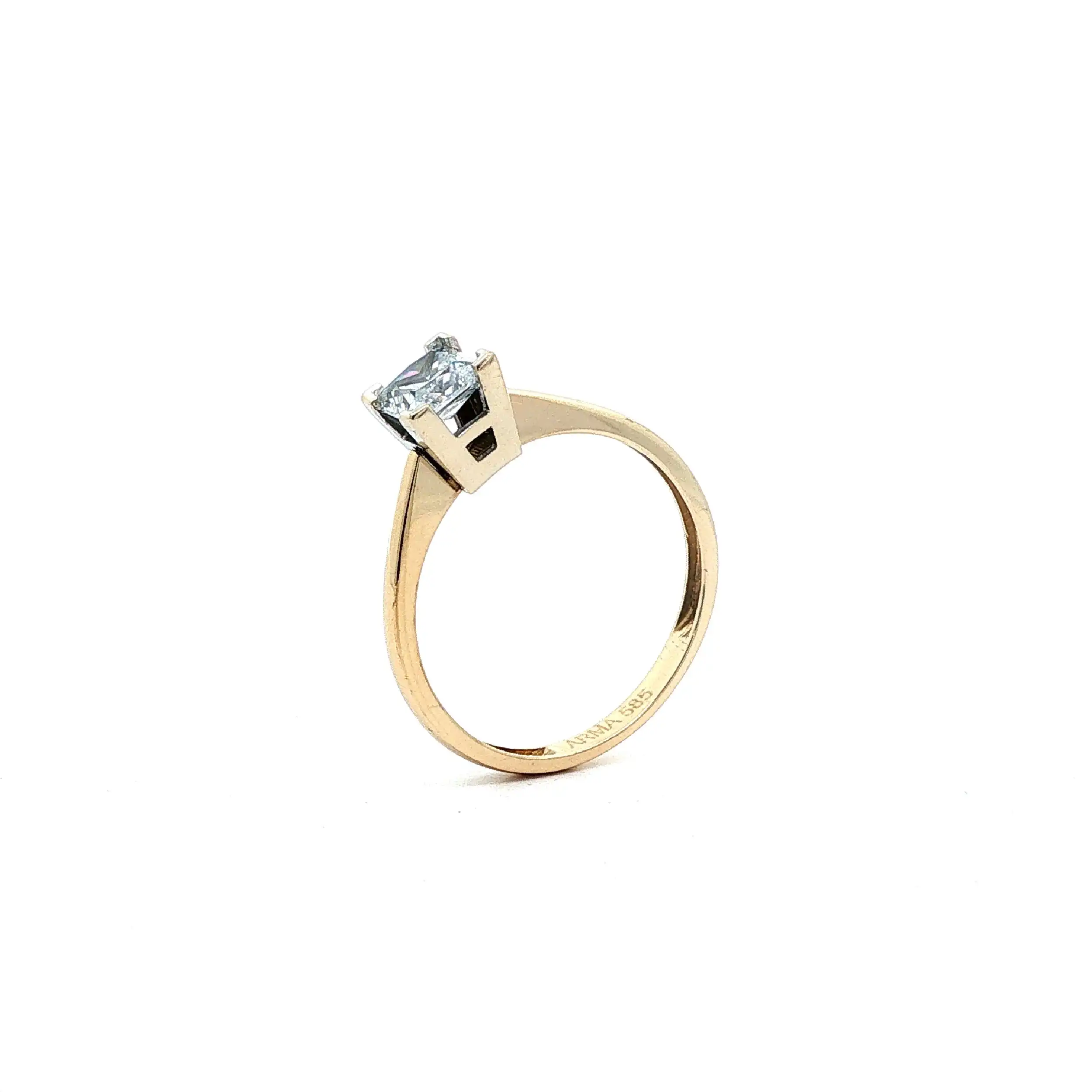 Ring Bicolor mit Carré-Zirkonia Ring Bicolor mit Carré-Zirkonia