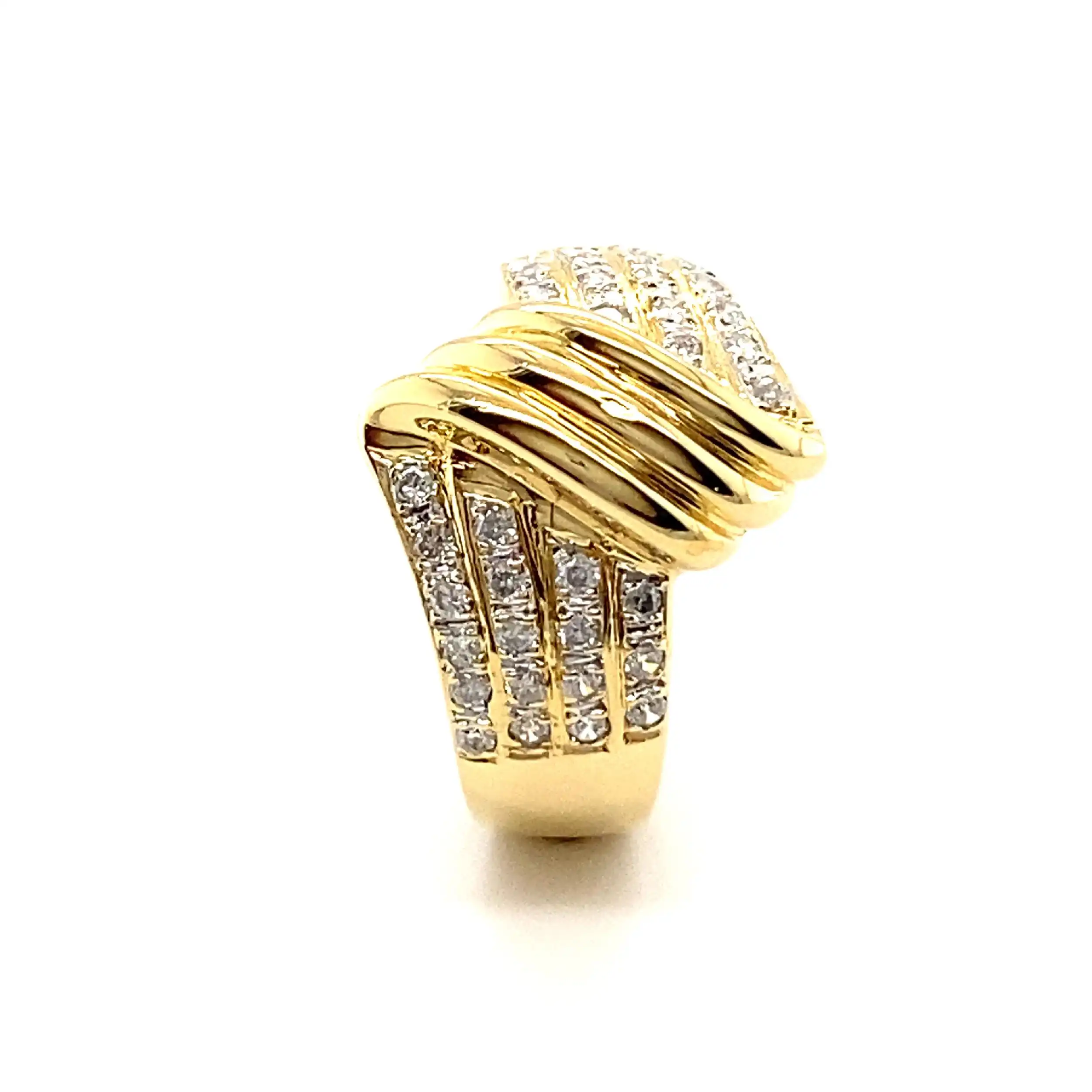Ring Gelbgold mit Brillanten Ring Gelbgold mit Brillanten
