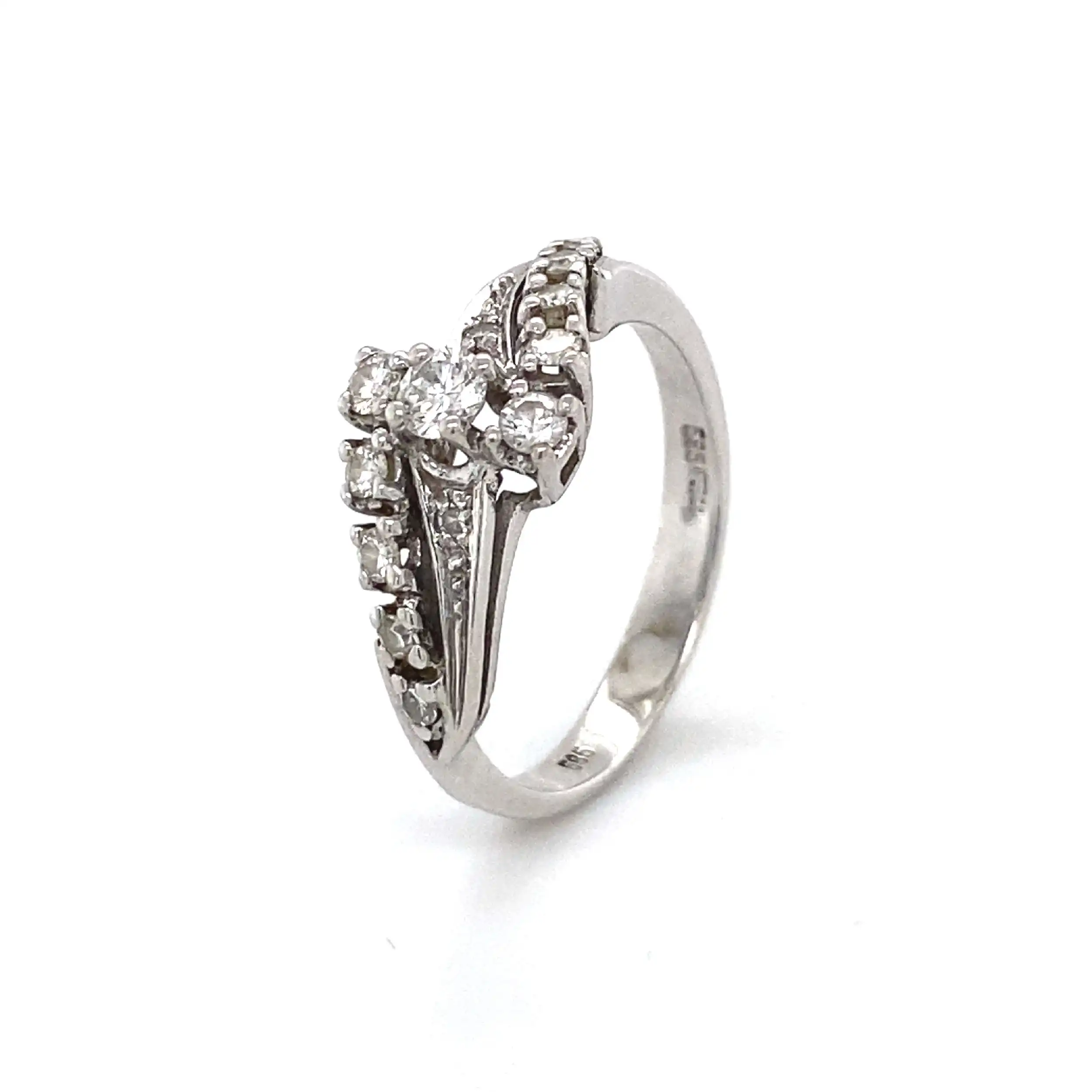 Ring Weißgold mit Brillanten und Diamanten