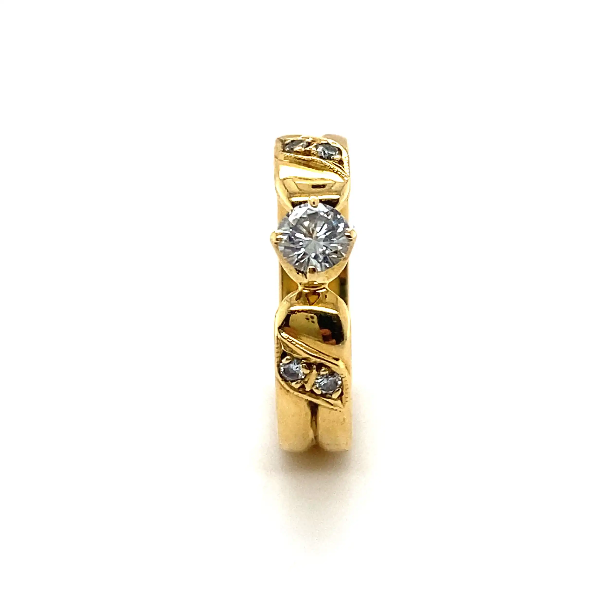Ring Gelbgold mit Brillanten Ring Gelbgold mit Brillanten