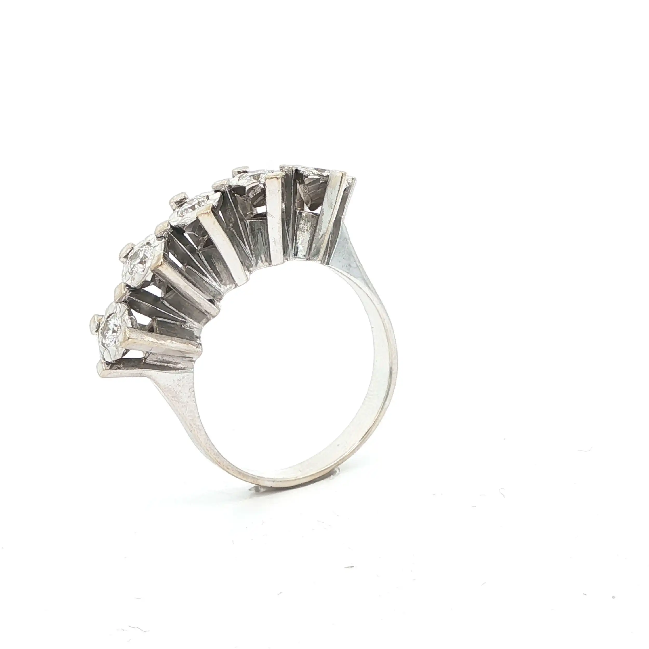 Ring Weißgold mit Brillanten Ring Weißgold mit Brillanten