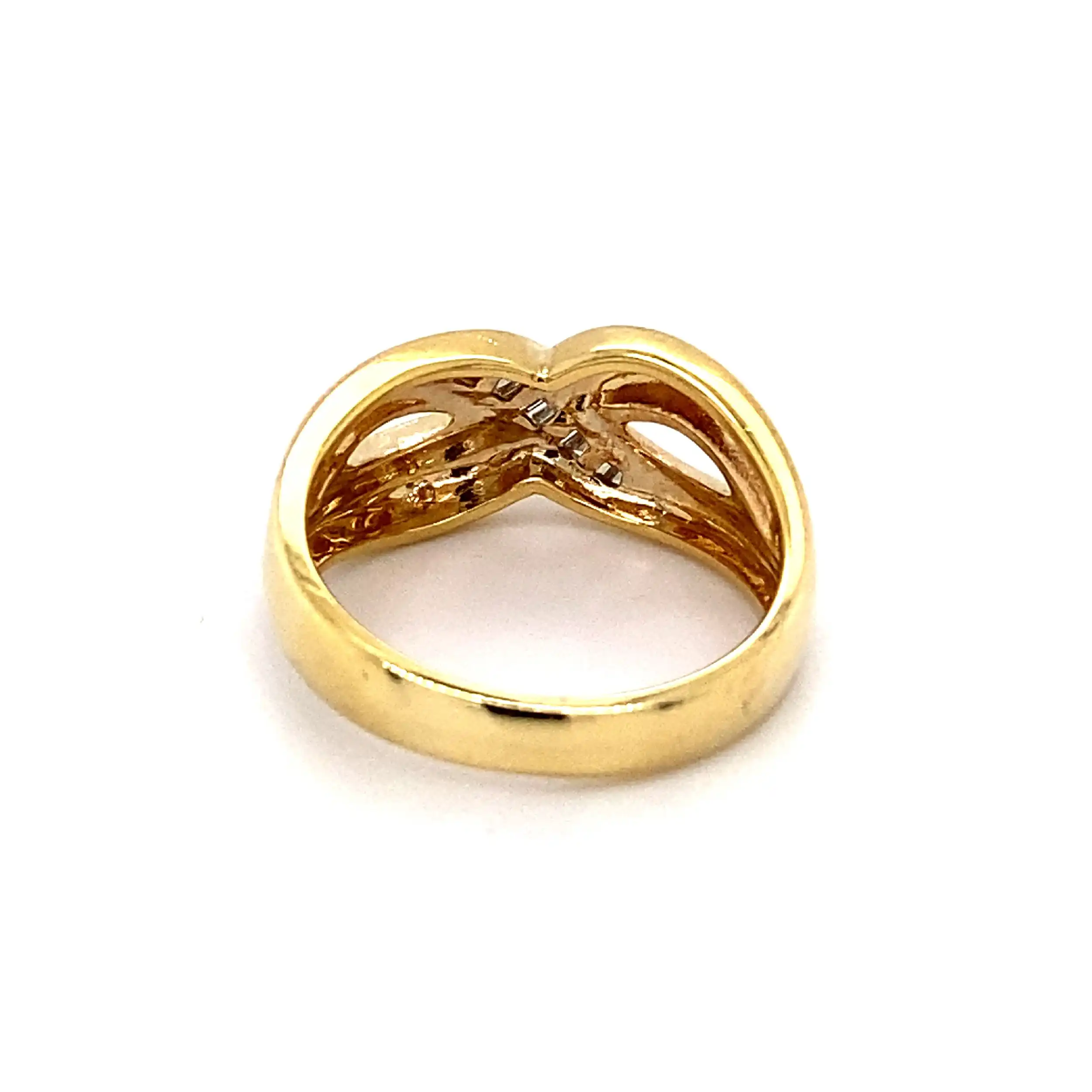 Ring Gelbgold mit Diamanten in Baguetteschliff Ring Gelbgold mit Diamanten in Baguetteschliff
