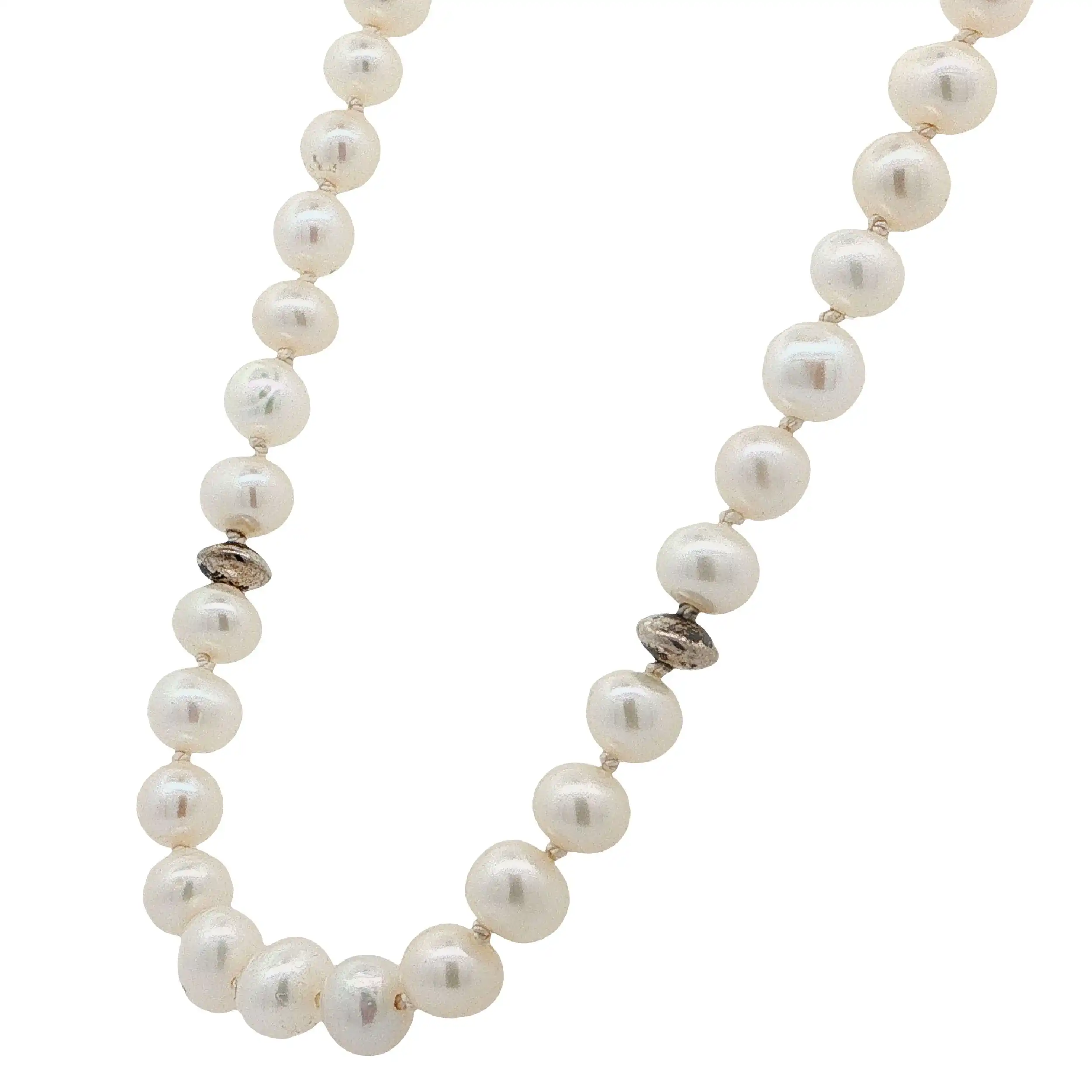 Perlenkette mit Silberschließe Perlenkette mit Silberschließe