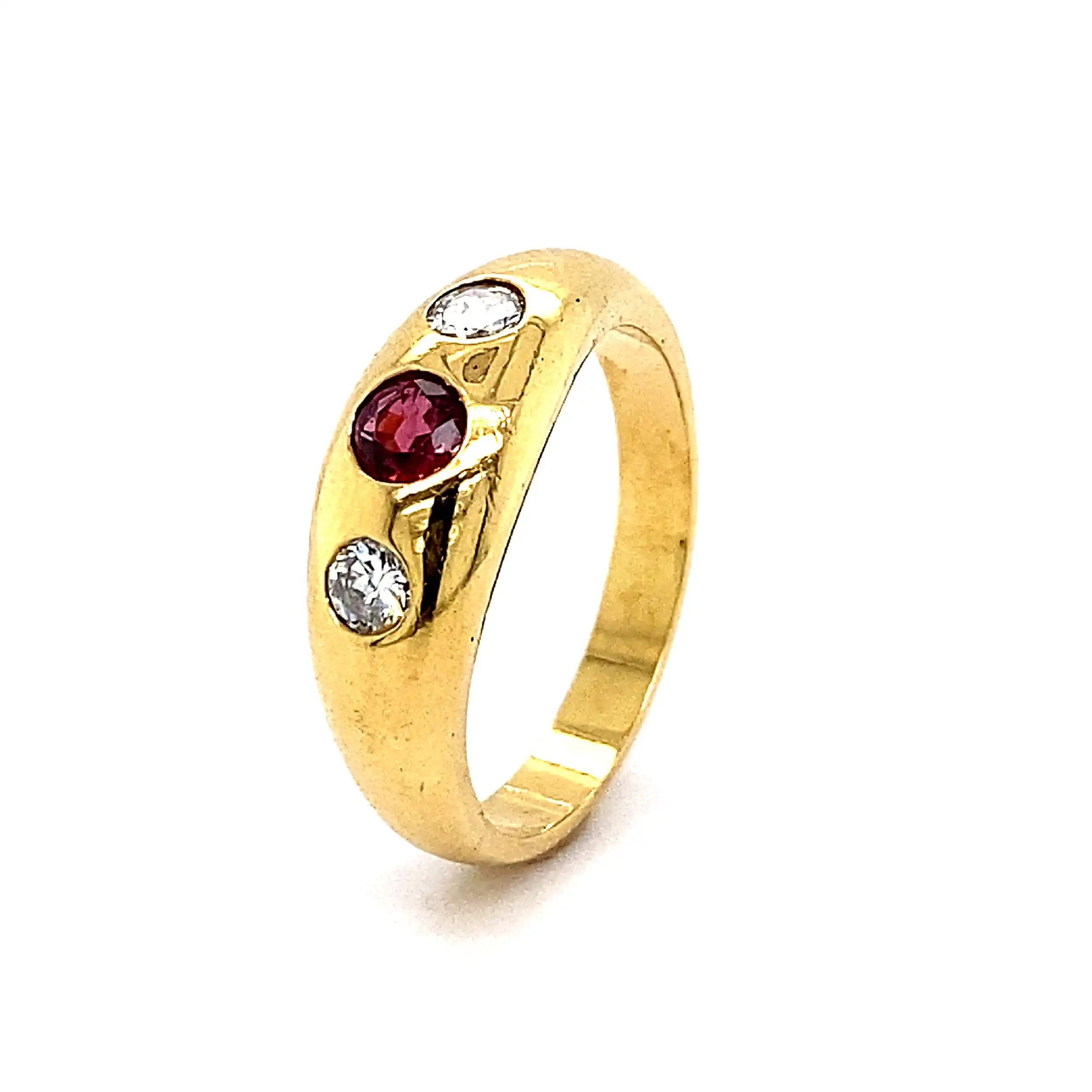 Ring Gelbgold mit Rubin und Brillanten