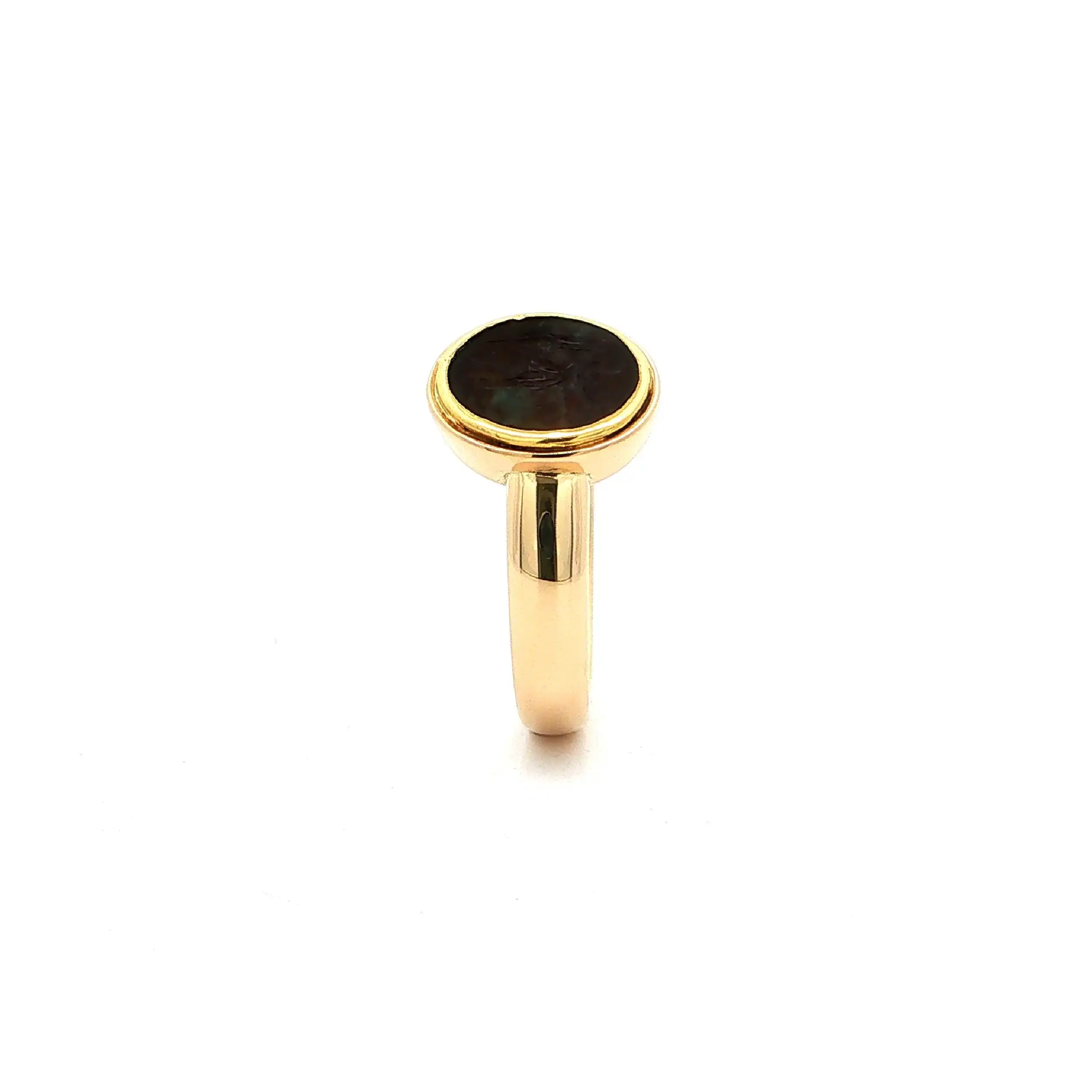 Ring Gelbgold mit Gemme Ring Gelbgold mit Gemme