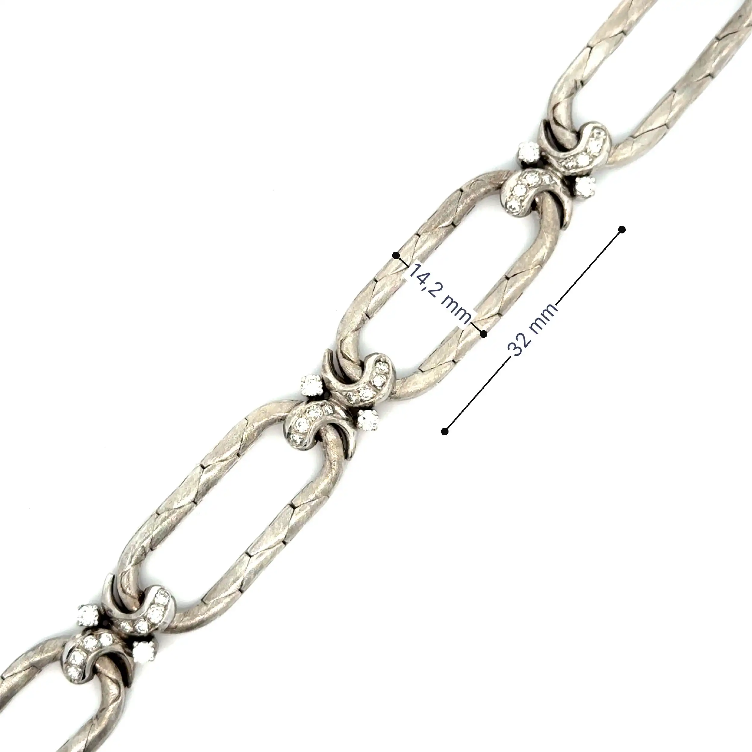 Armband Weißgold teilmattiert mit Brillanten, graviert mit 1,22ct. Armband Weißgold teilmattiert mit Brillanten, graviert mit 1,22ct.