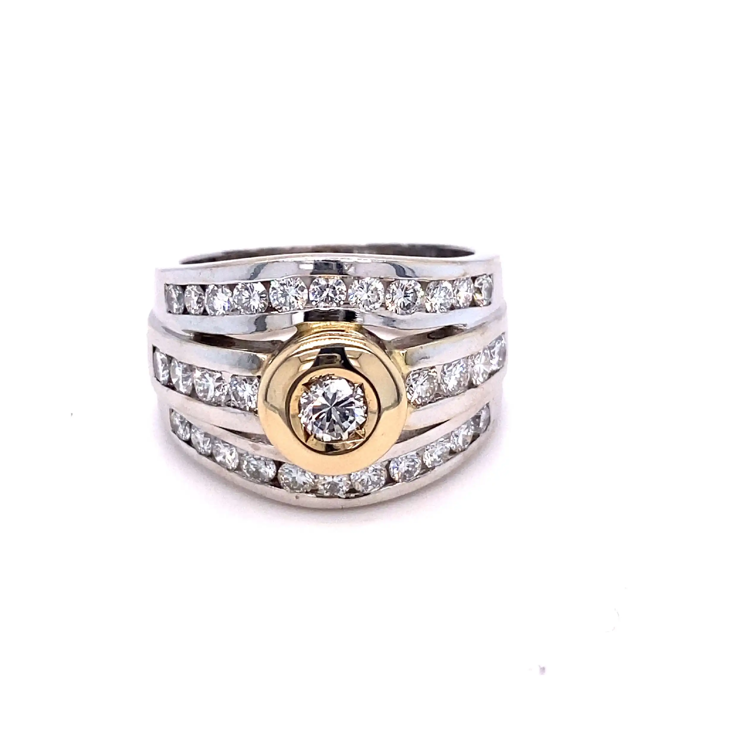 Ring Bicolor mit Solitär Brillant und Brillanten in Kanalfassung Ring Bicolor mit Solitär Brillant und Brillanten in Kanalfassung