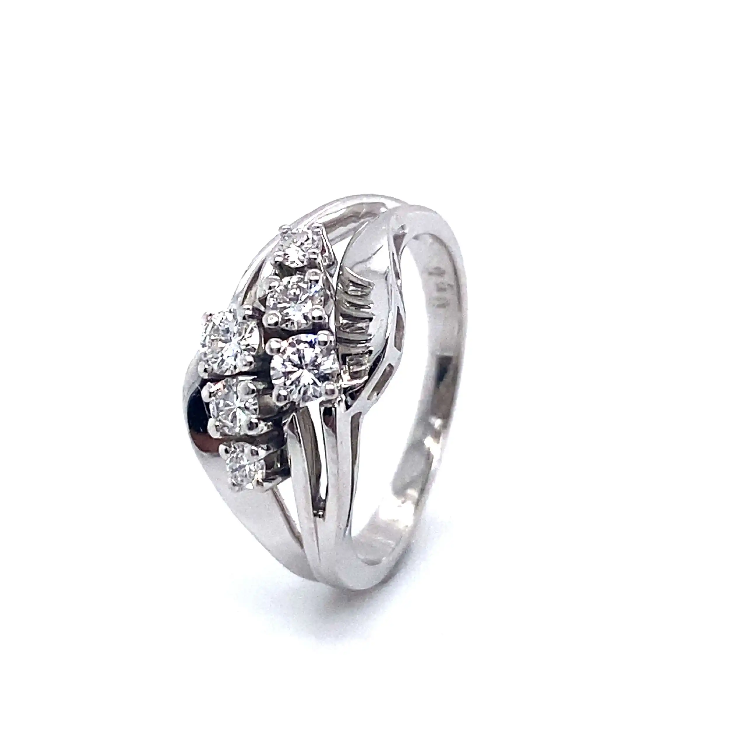 Ring Weißgold mit Brillanten, graviert mit 0,50ct Ring Weißgold mit Brillanten, graviert mit 0,50ct