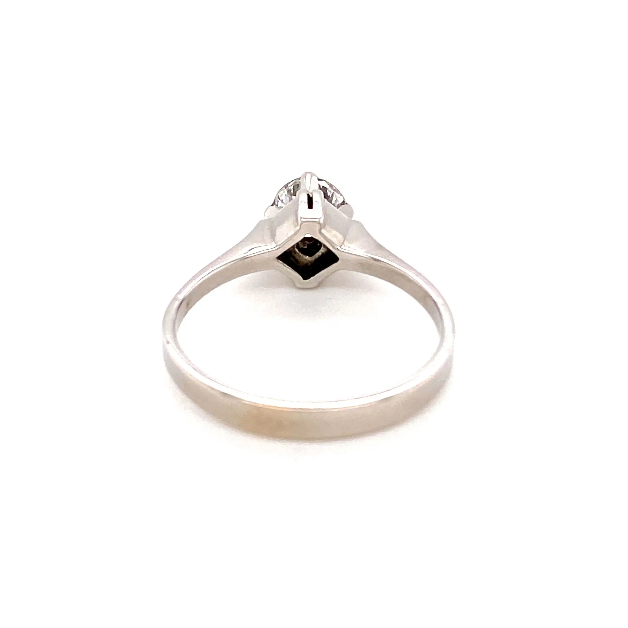 Ring Weißgold mit Brillant Ring Weißgold mit Brillant
