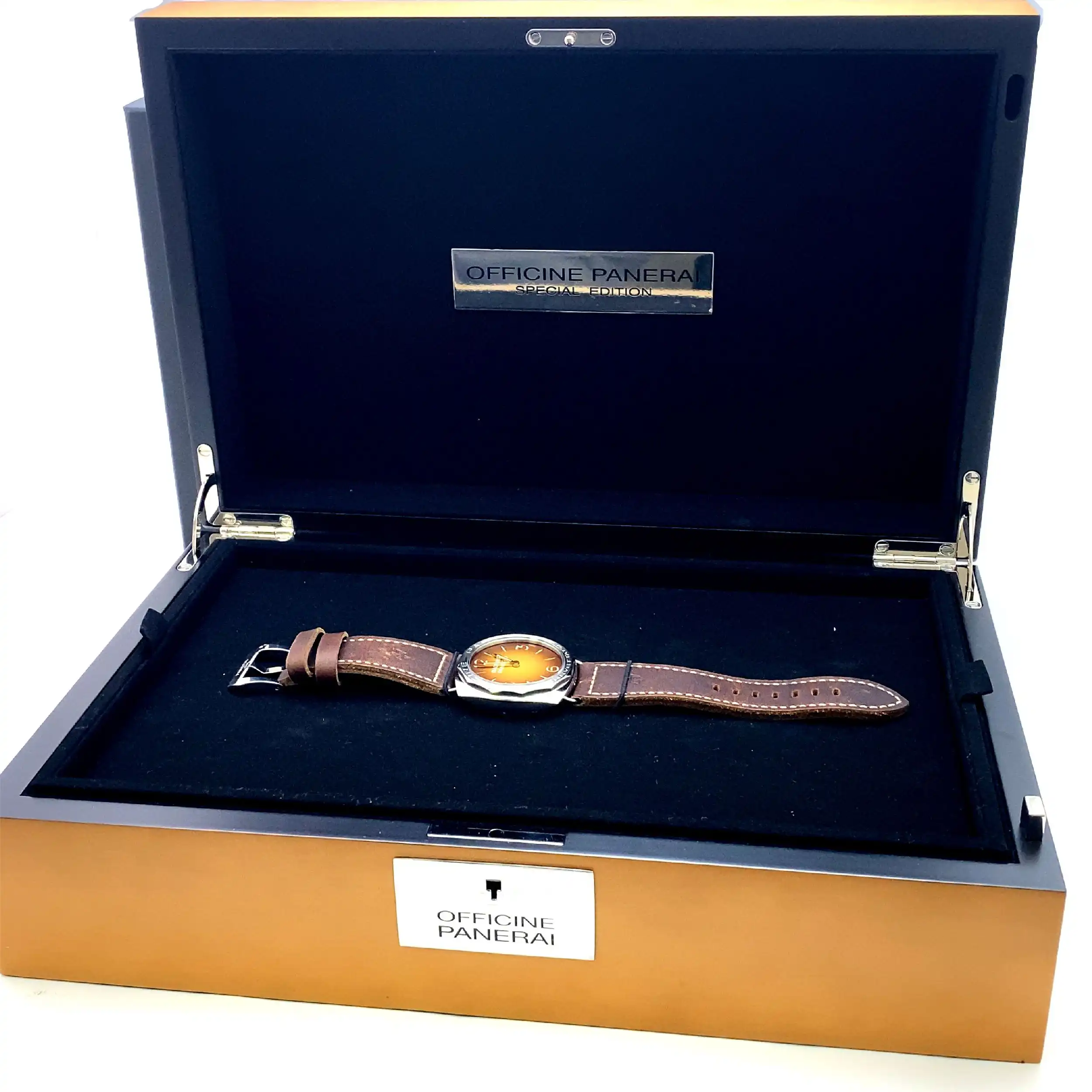 Herrenuhr Panerai Radiomir Special Editions Herrenuhr Panerai Radiomir Special Editions