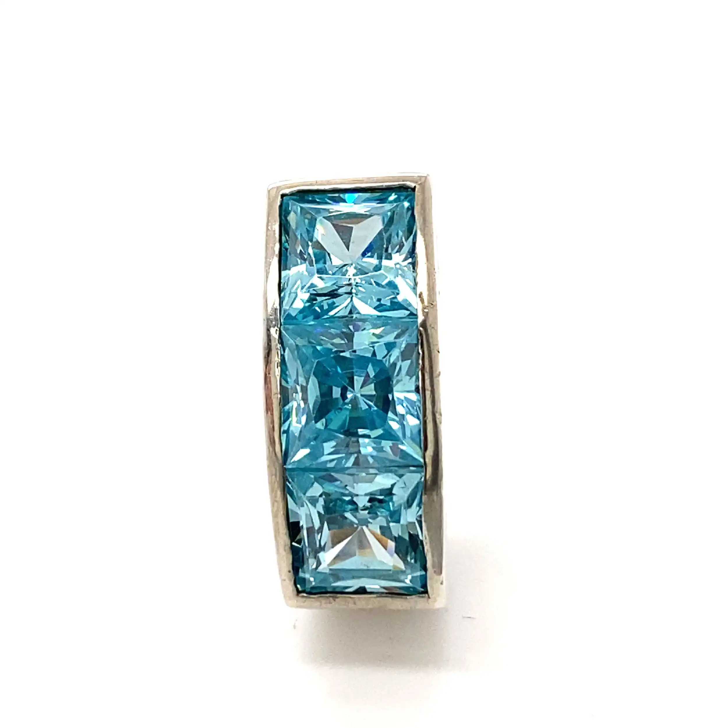 Silberring Joop mit blauen Farbsteinen Silberring Joop mit blauen Farbsteinen