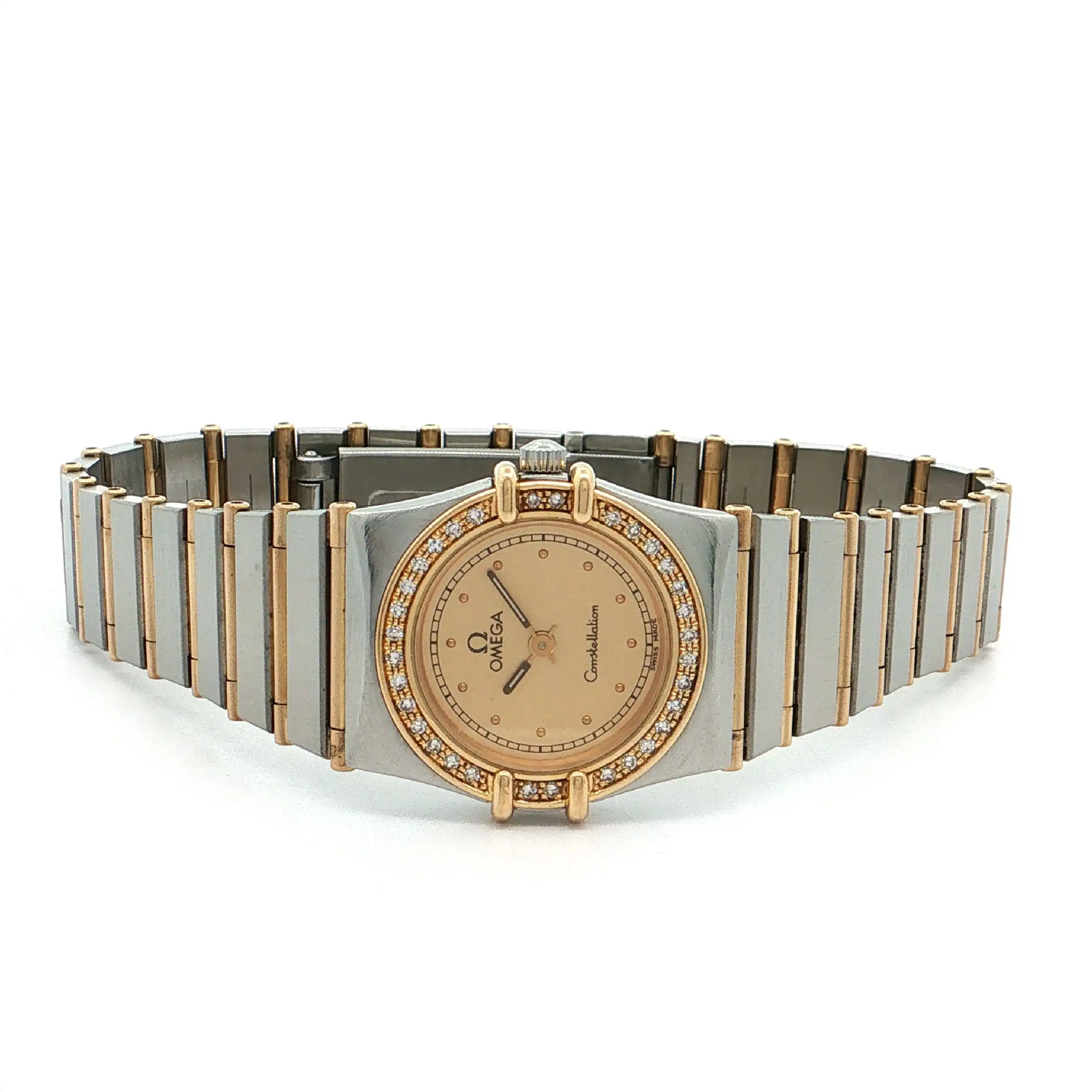 Damenuhr Omega Constellation 23mm Stahl / Gold mit Diamanten Lünette Ref.8951080 Damenuhr Omega Constellation 23mm Stahl / Gold mit Diamanten Lünette Ref.8951080
