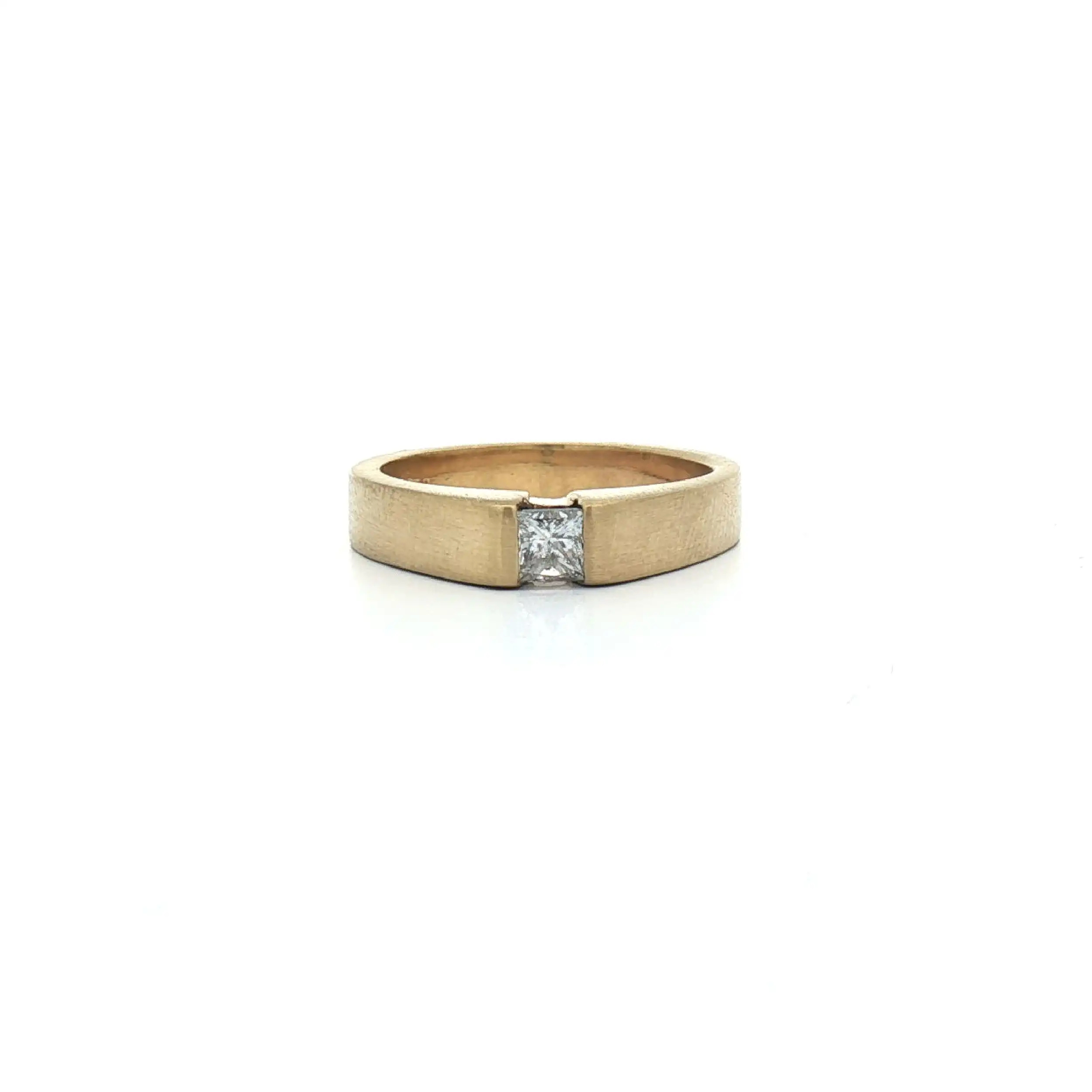 Ring Gelbgold mit Diamant in Princesscut Ring Gelbgold mit Diamant in Princesscut