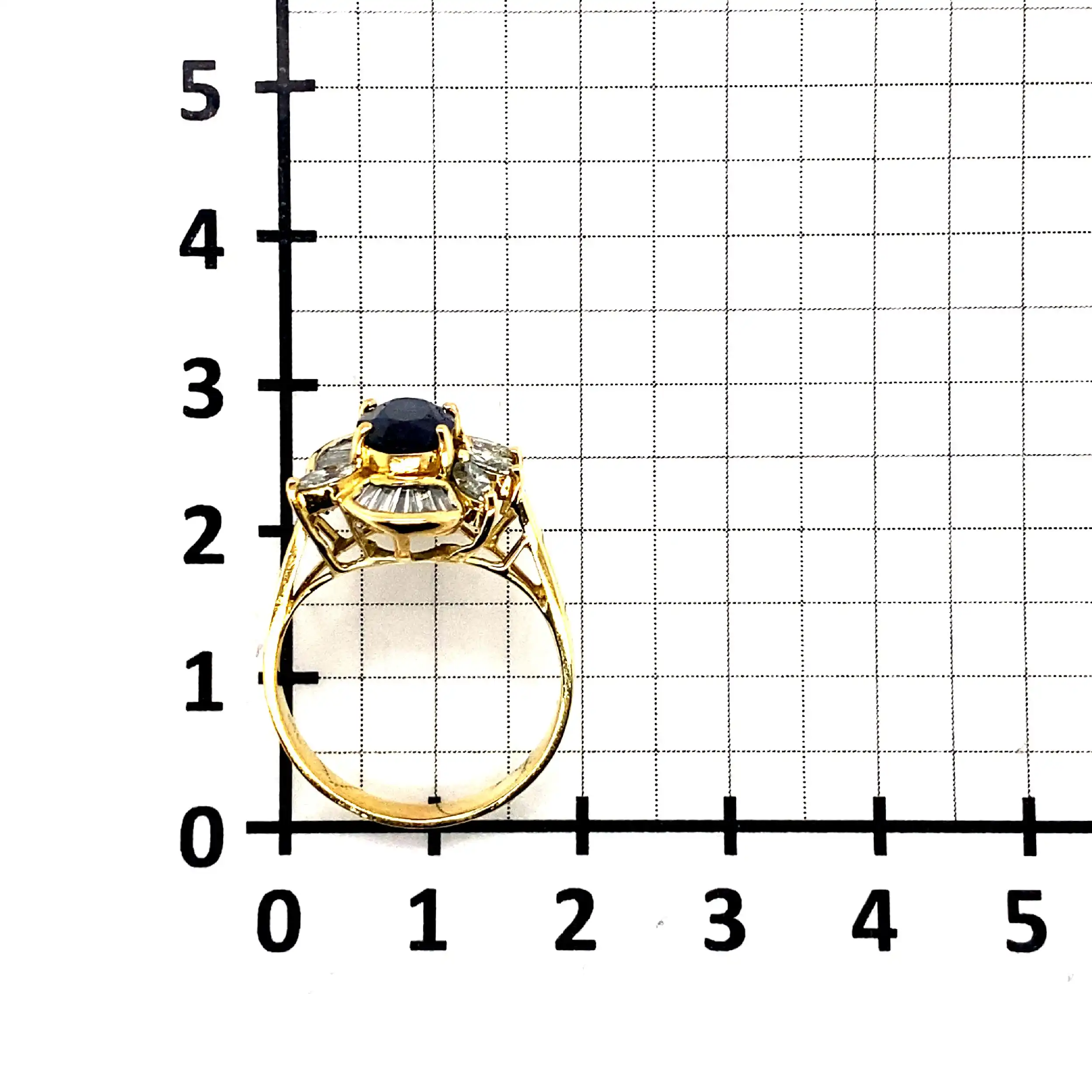 Ring mit Saphir und Diamanten Navette-, Trapez- und Baguetteschliff, mit Expertise von EPL Ring mit Saphir und Diamanten Navette-, Trapez- und Baguetteschliff, mit Expertise von EPL