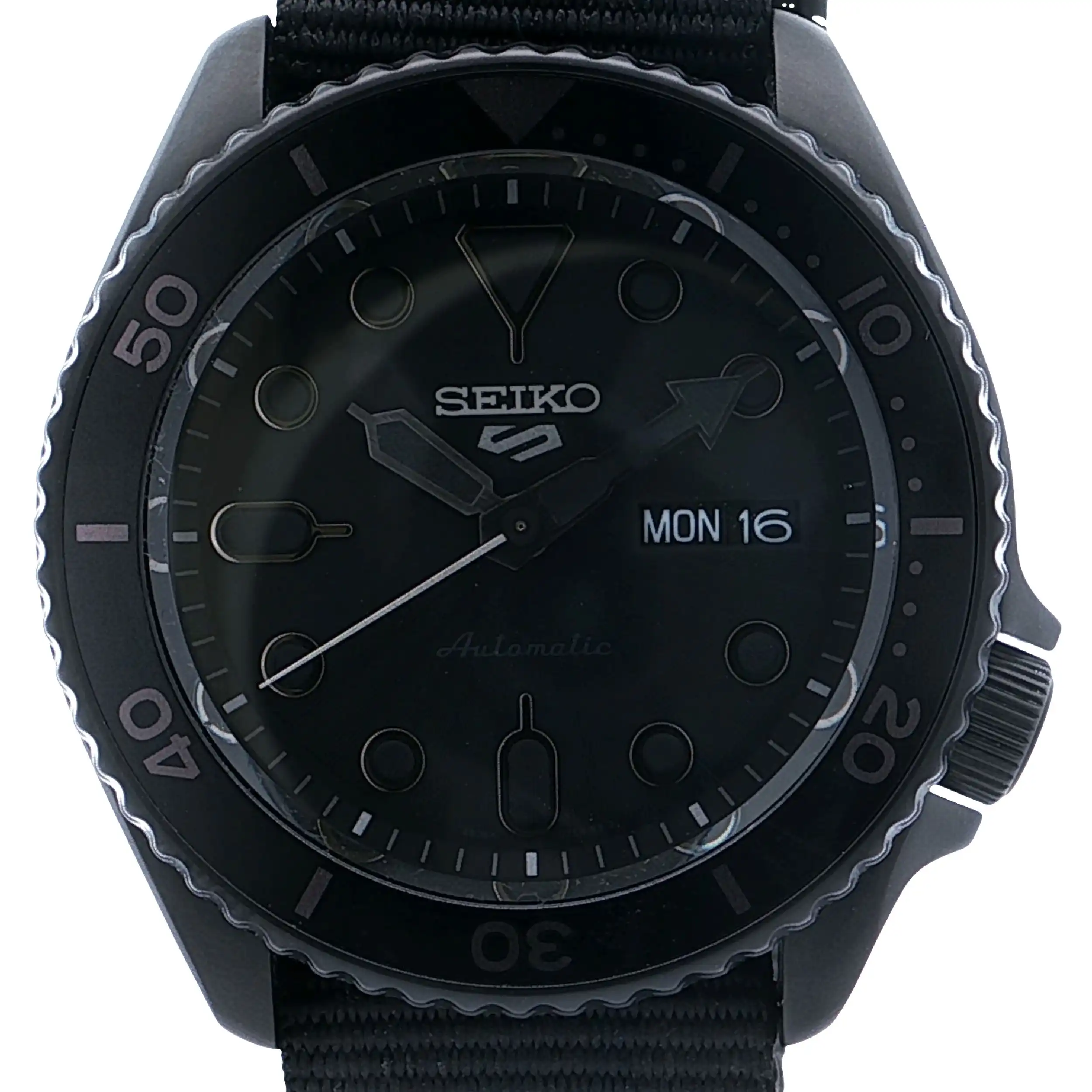 Herrenuhr Seiko 5 Sports SKX Street Style