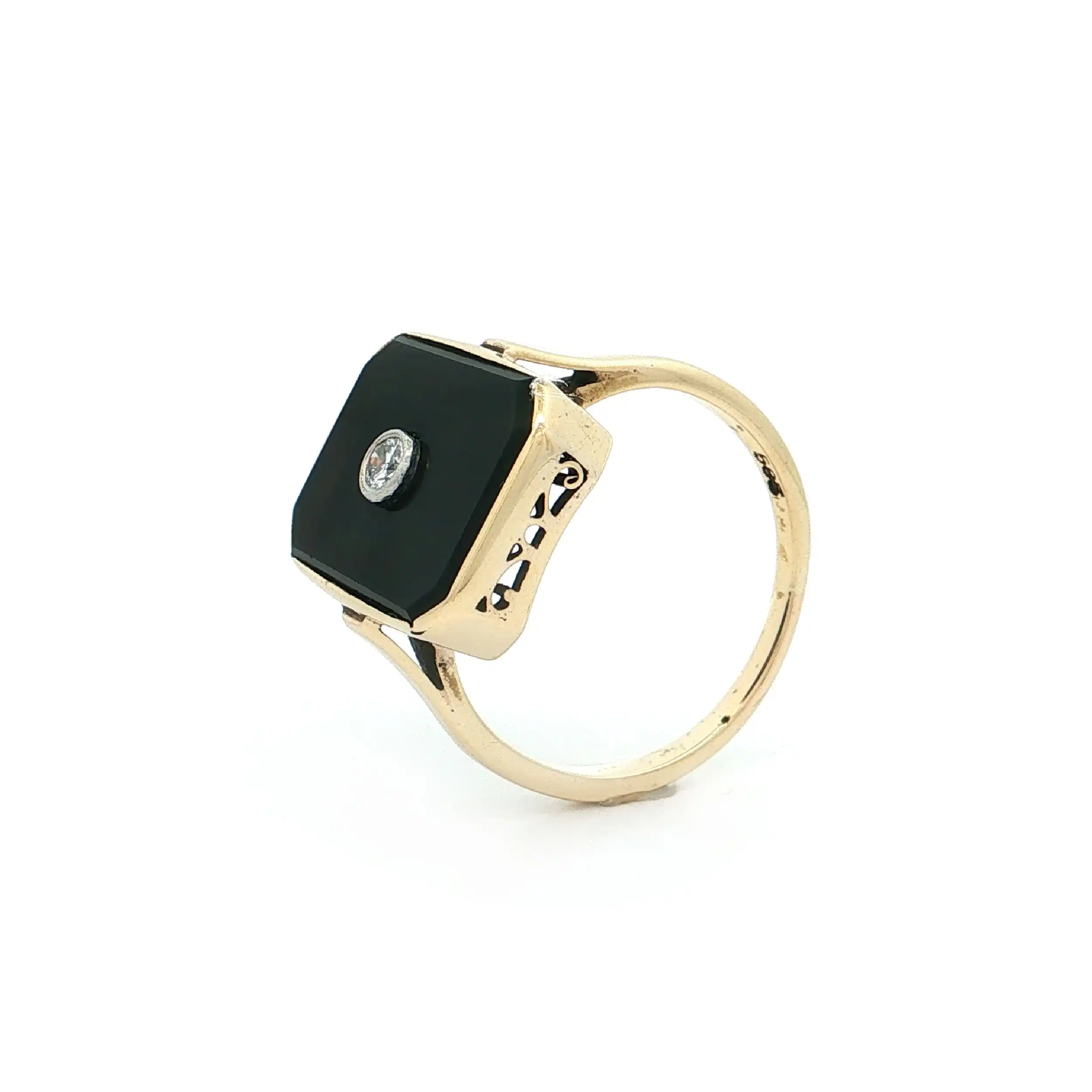 Ring Gelbgold mit Onyx und Brillant