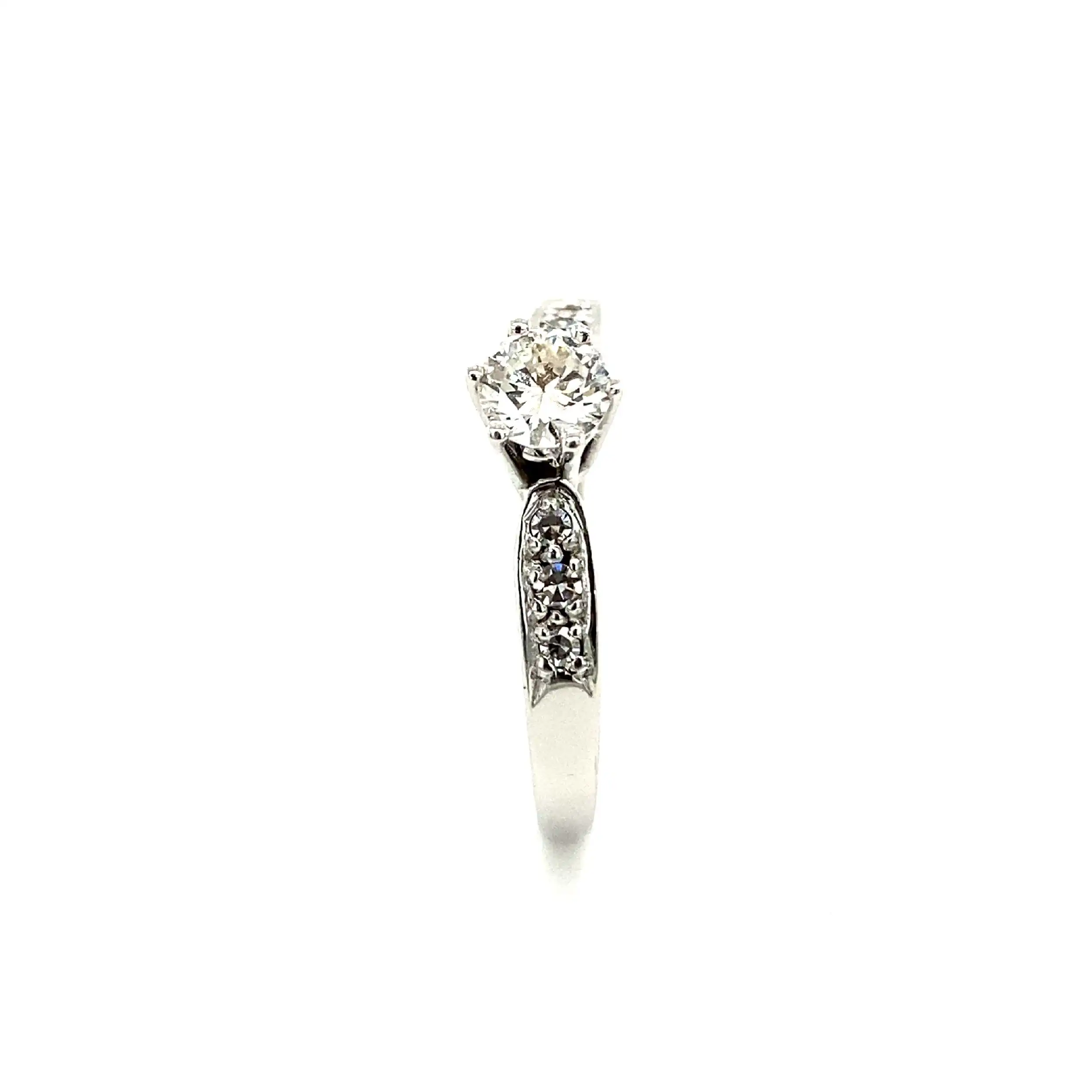 Ring Weißgold mit Diamanten Ring Weißgold mit Diamanten