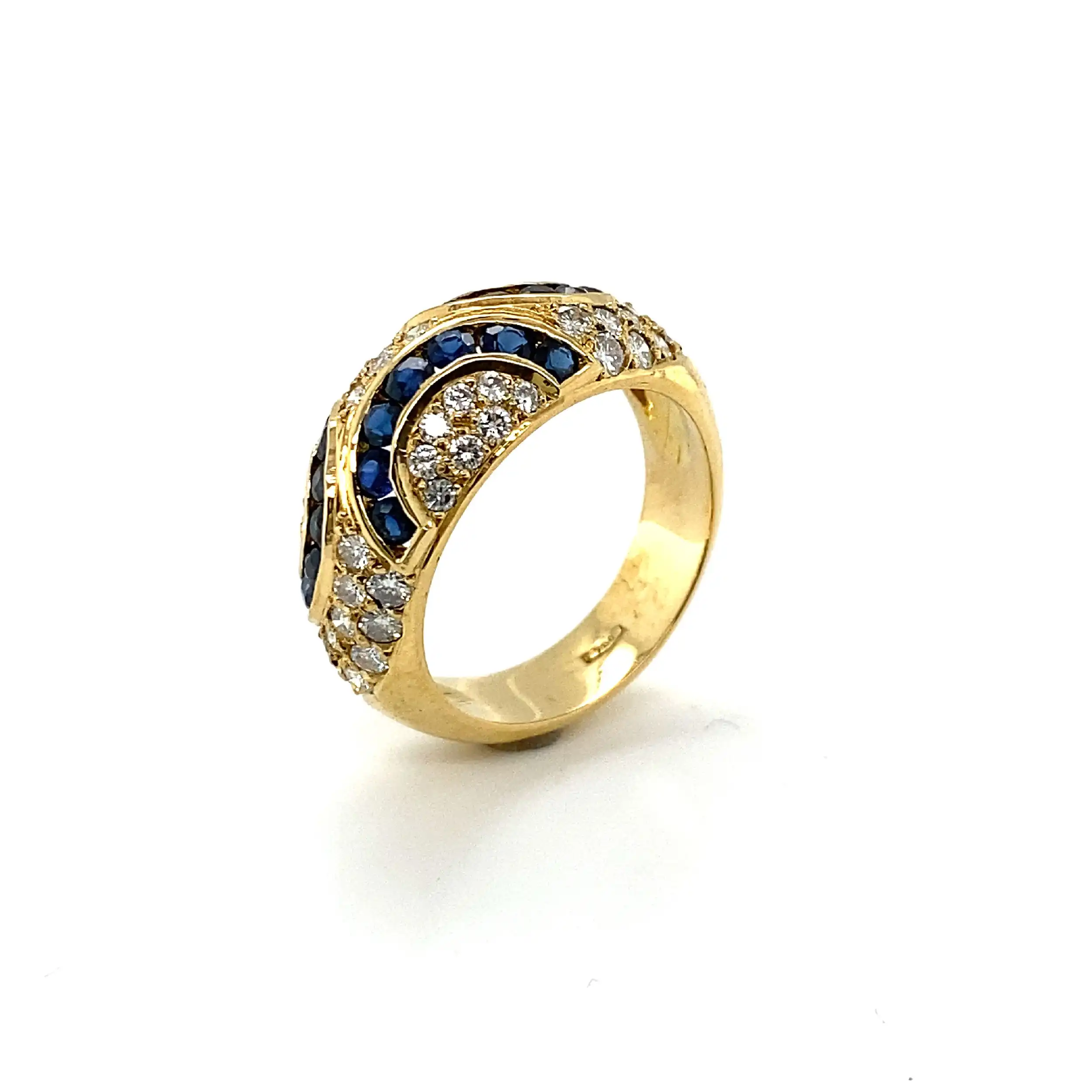Ring Gelbgold mit Brillanten und Saphiren Ring Gelbgold mit Brillanten und Saphiren