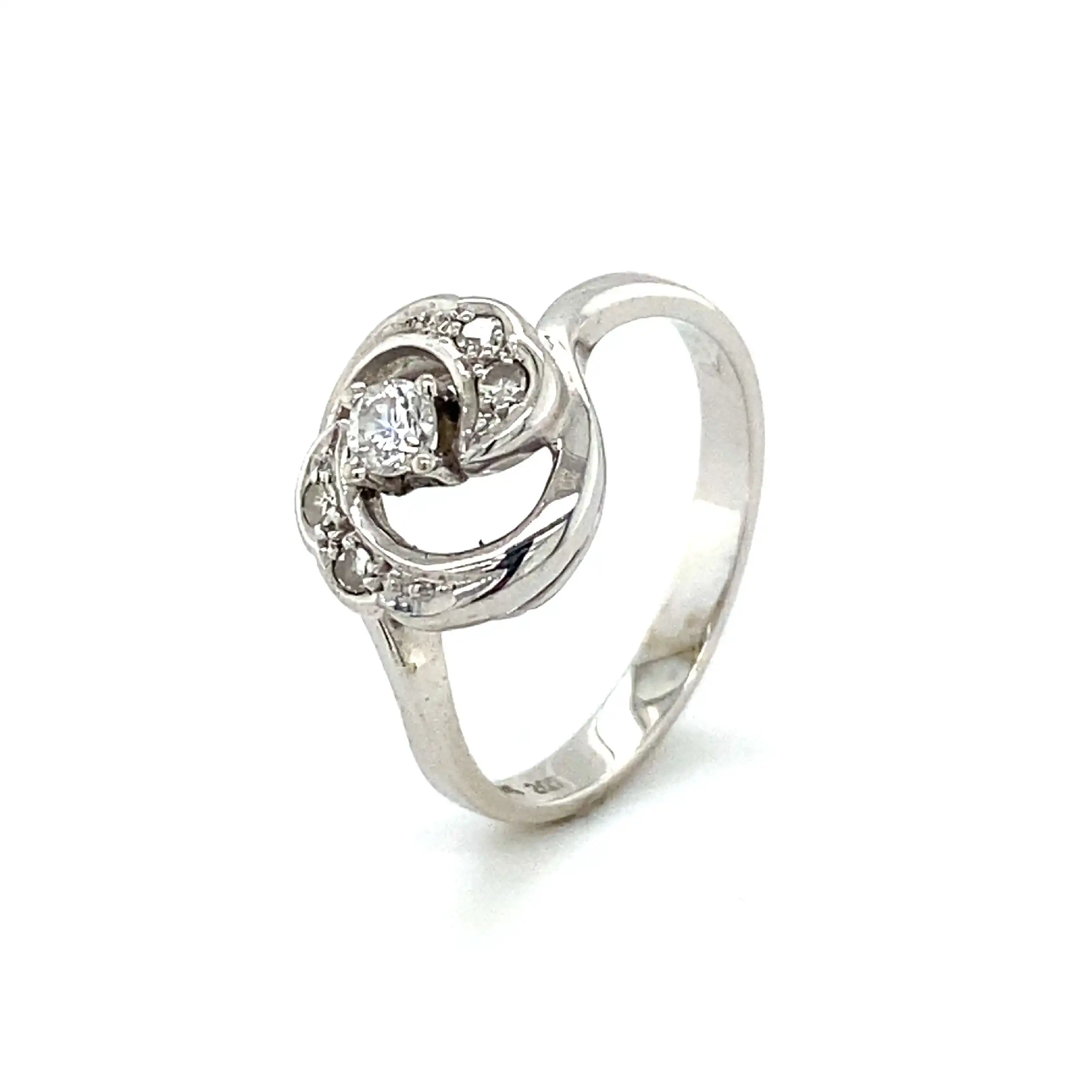 Ring Weißgold mit Brillant und Diamanten