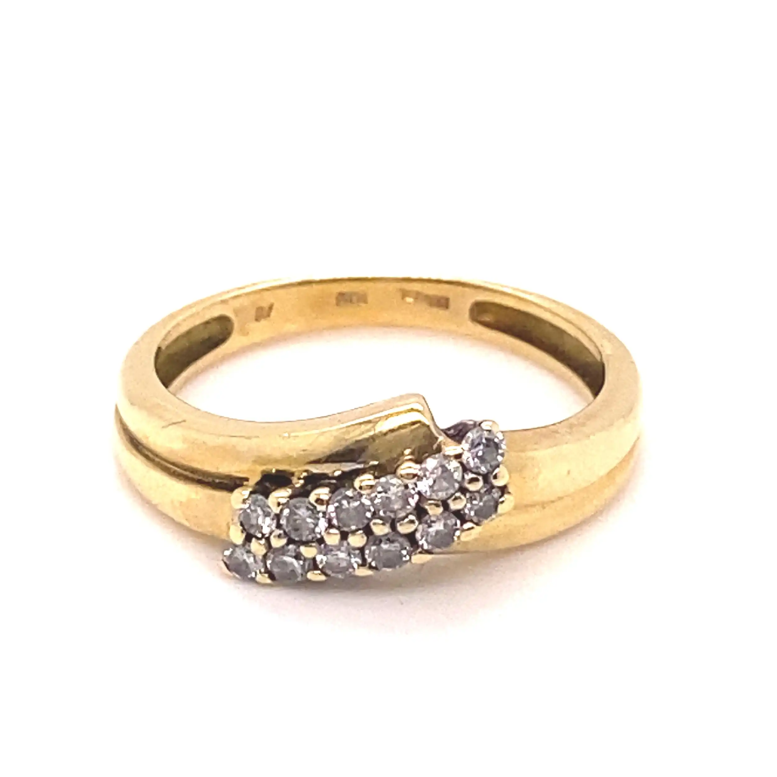 Ring Gelbgold mit 12 Brillanten, graviert mit 0,25ct Ring Gelbgold mit 12 Brillanten, graviert mit 0,25ct