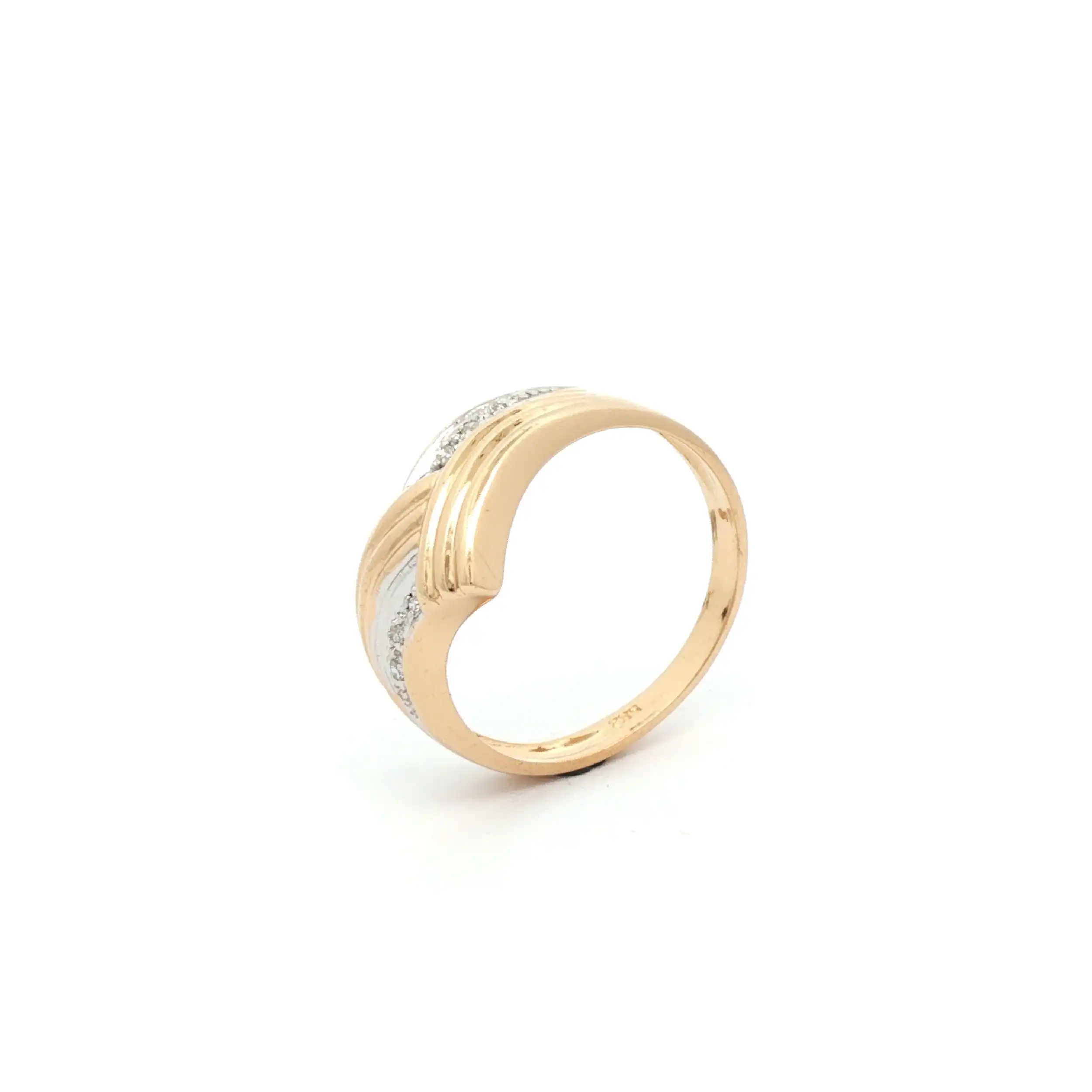 Ring Gelbgold mit Diamanten Ring Gelbgold mit Diamanten