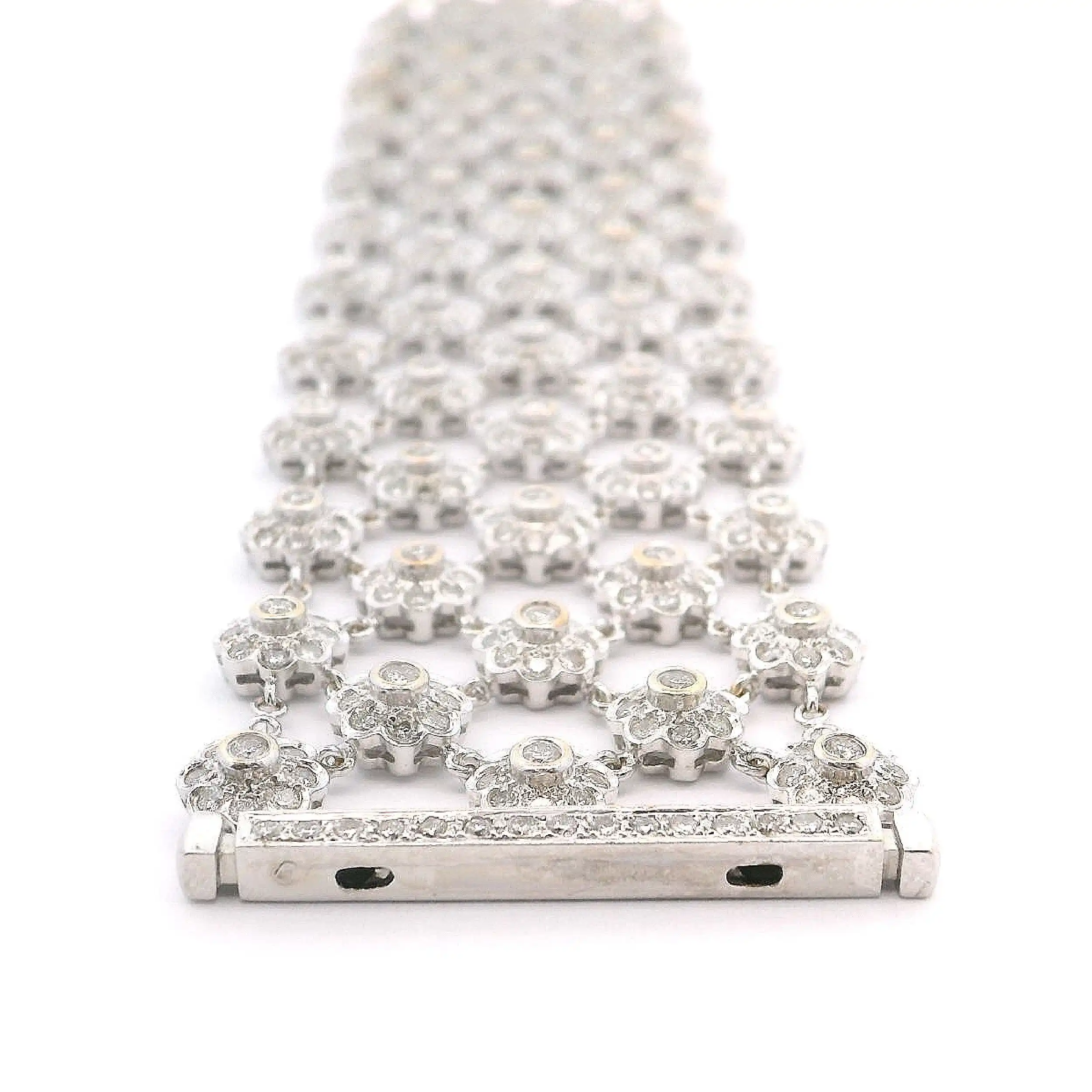 Armband Weißgold mit Brillanten, graviert mit 4,26ct