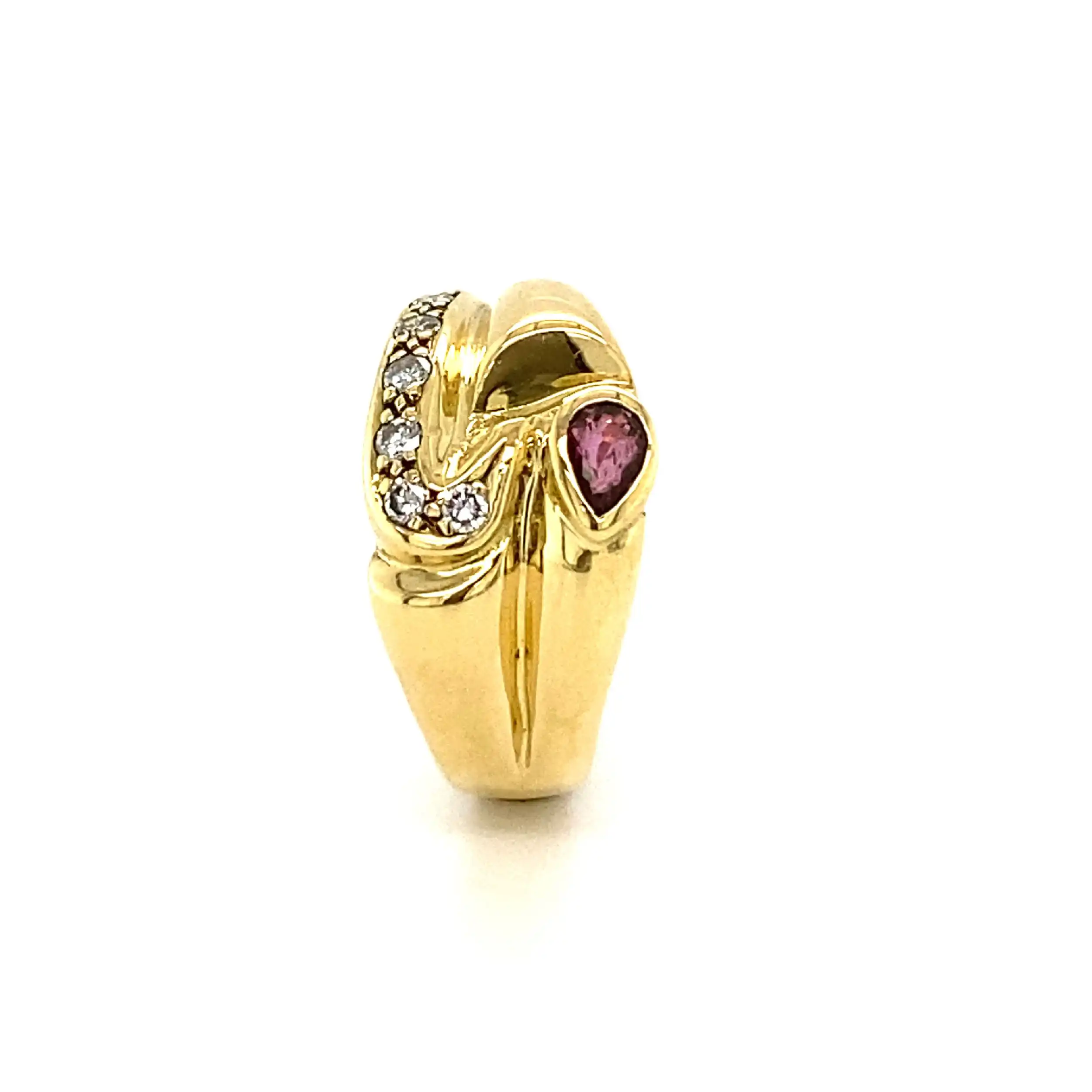 Ring Gelbgold mit Rubin & Brillanten