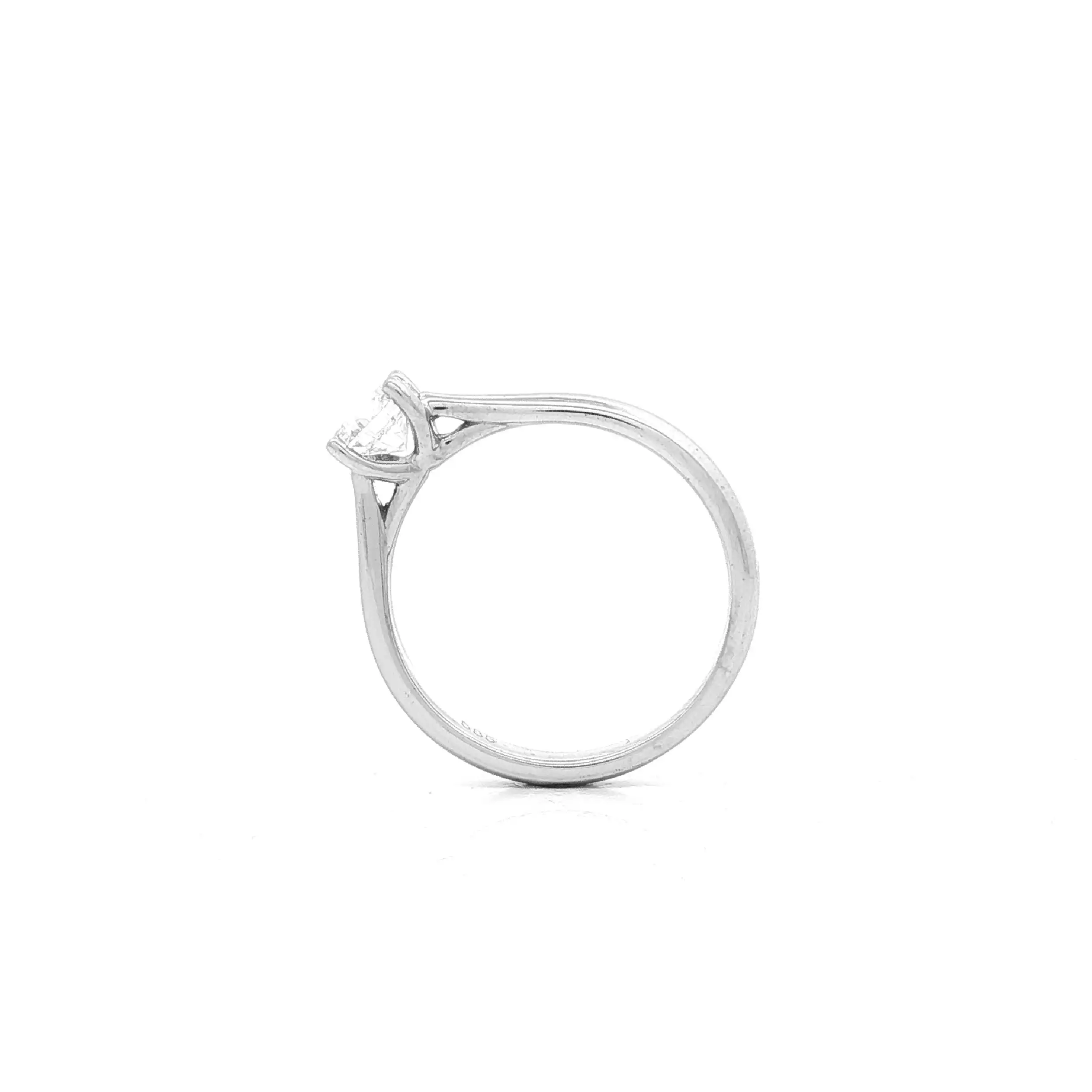 Solitärring Weißgold mit Brillant Solitärring Weißgold mit Brillant