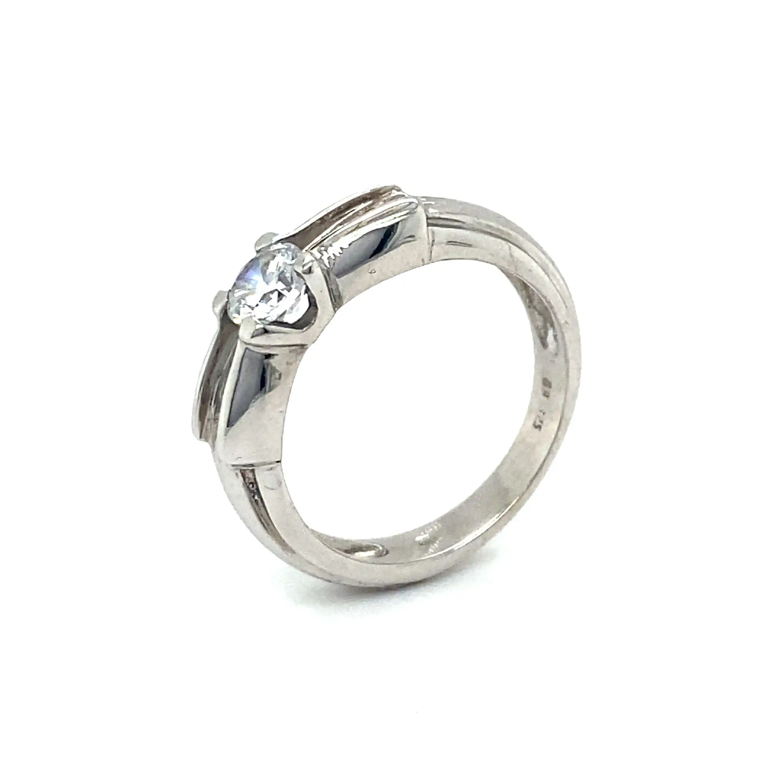 Ring Weißgold mit Zirkonia Ring Weißgold mit Zirkonia