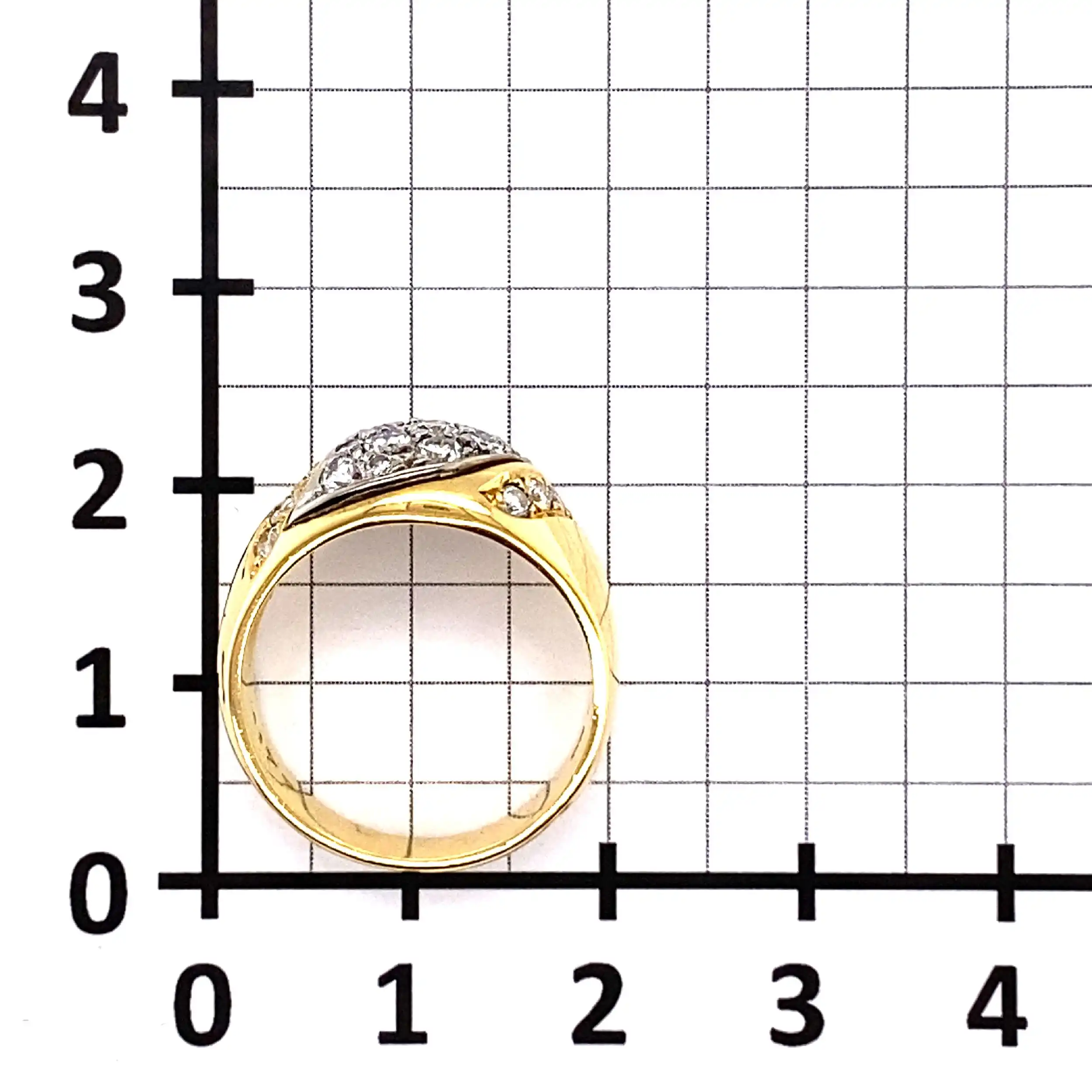 Ring Bicolor mit Brillanten, graviert mit 0,77ct. Ring Bicolor mit Brillanten, graviert mit 0,77ct.