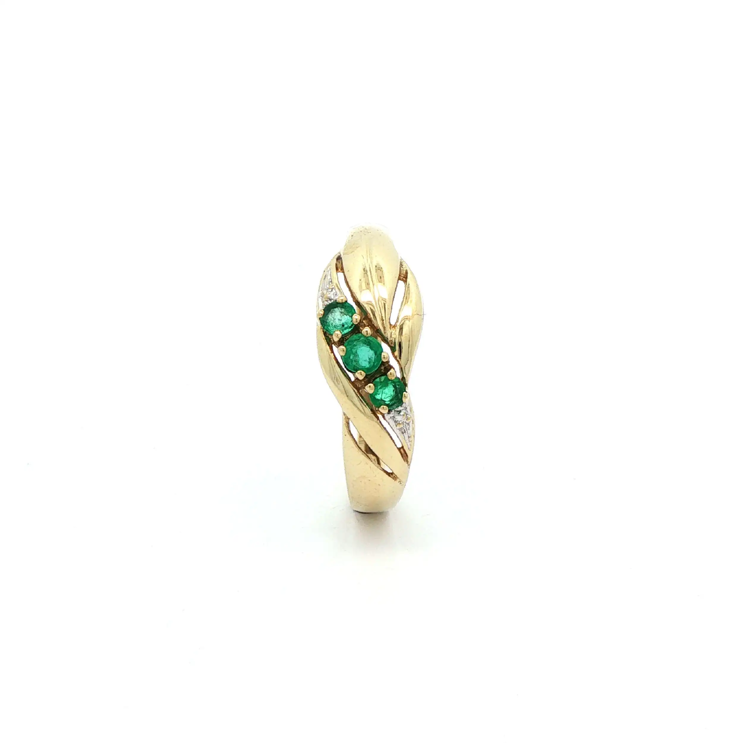 Ring Gelbgold mit grünem Farbsteinen Ring Gelbgold mit grünem Farbsteinen