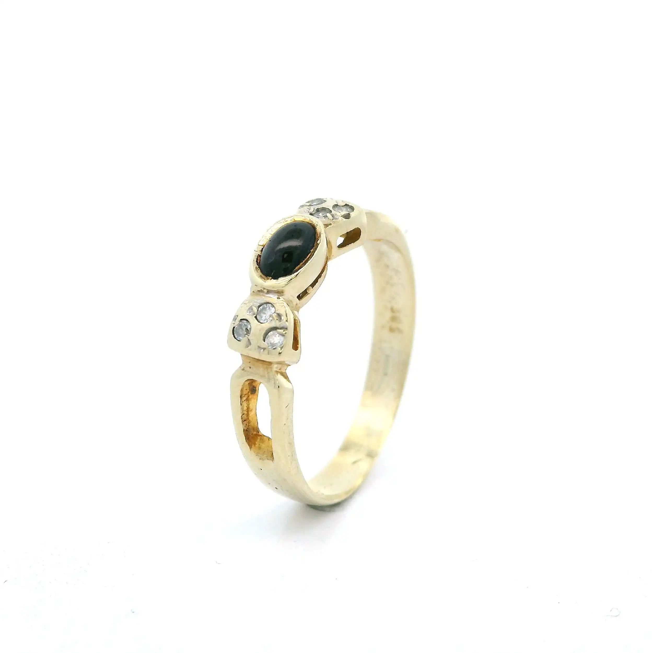 Ring Gelbgold mit blauem Cabochon und Zirkonia