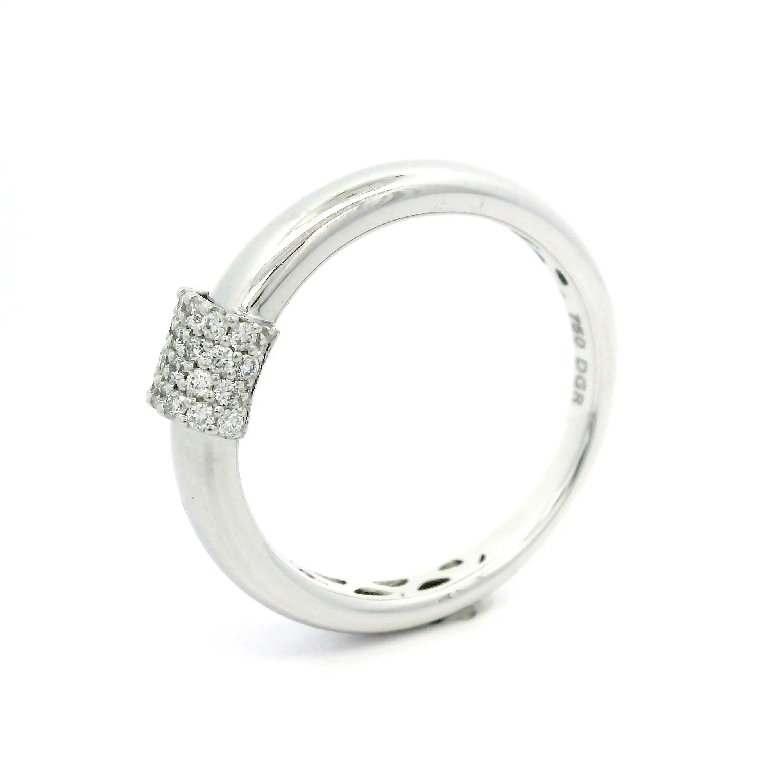 Ring Weißgold "Tönnchen" mit Brillanten Ring Weißgold "Tönnchen" mit Brillanten