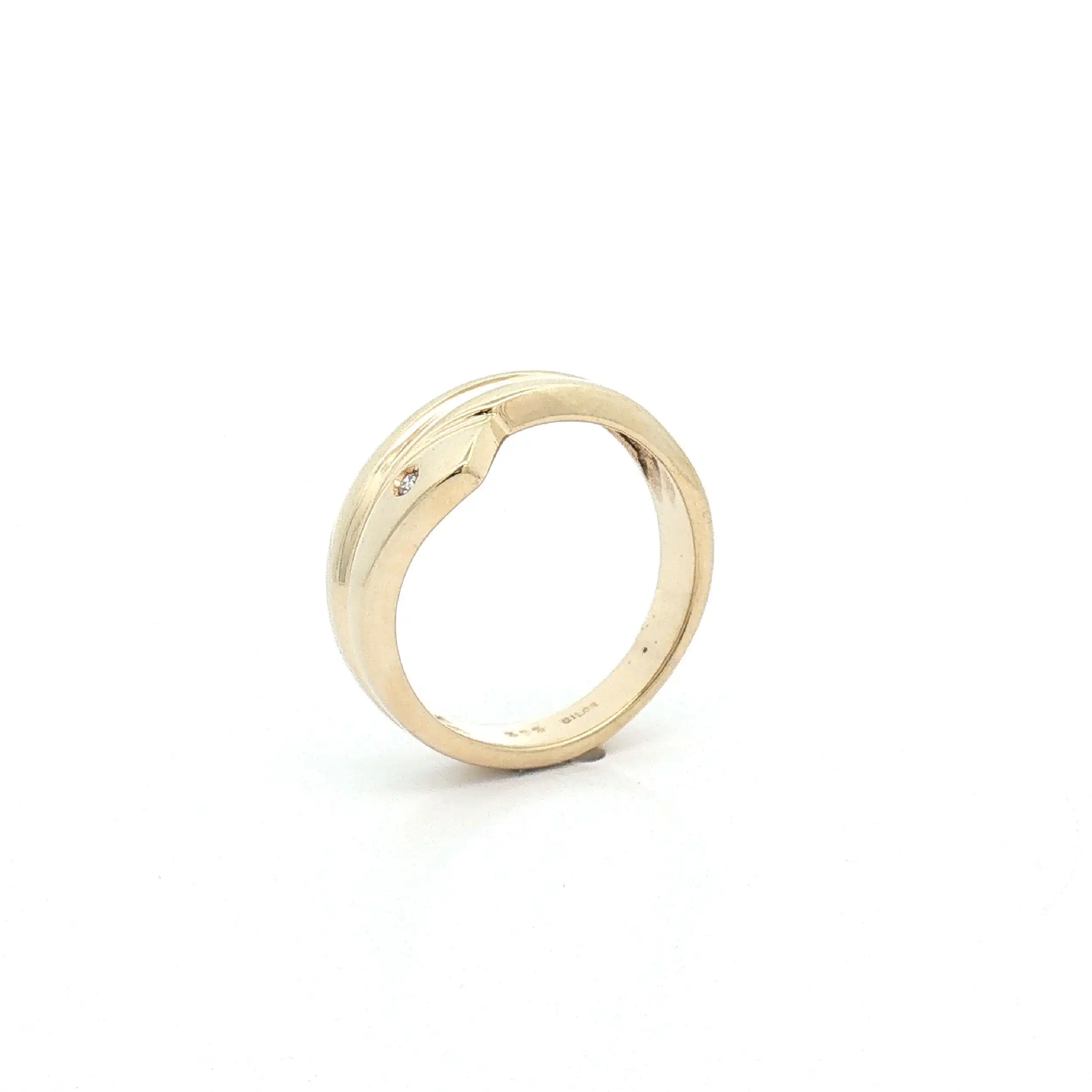 Ring Gelbgold mit Diamant