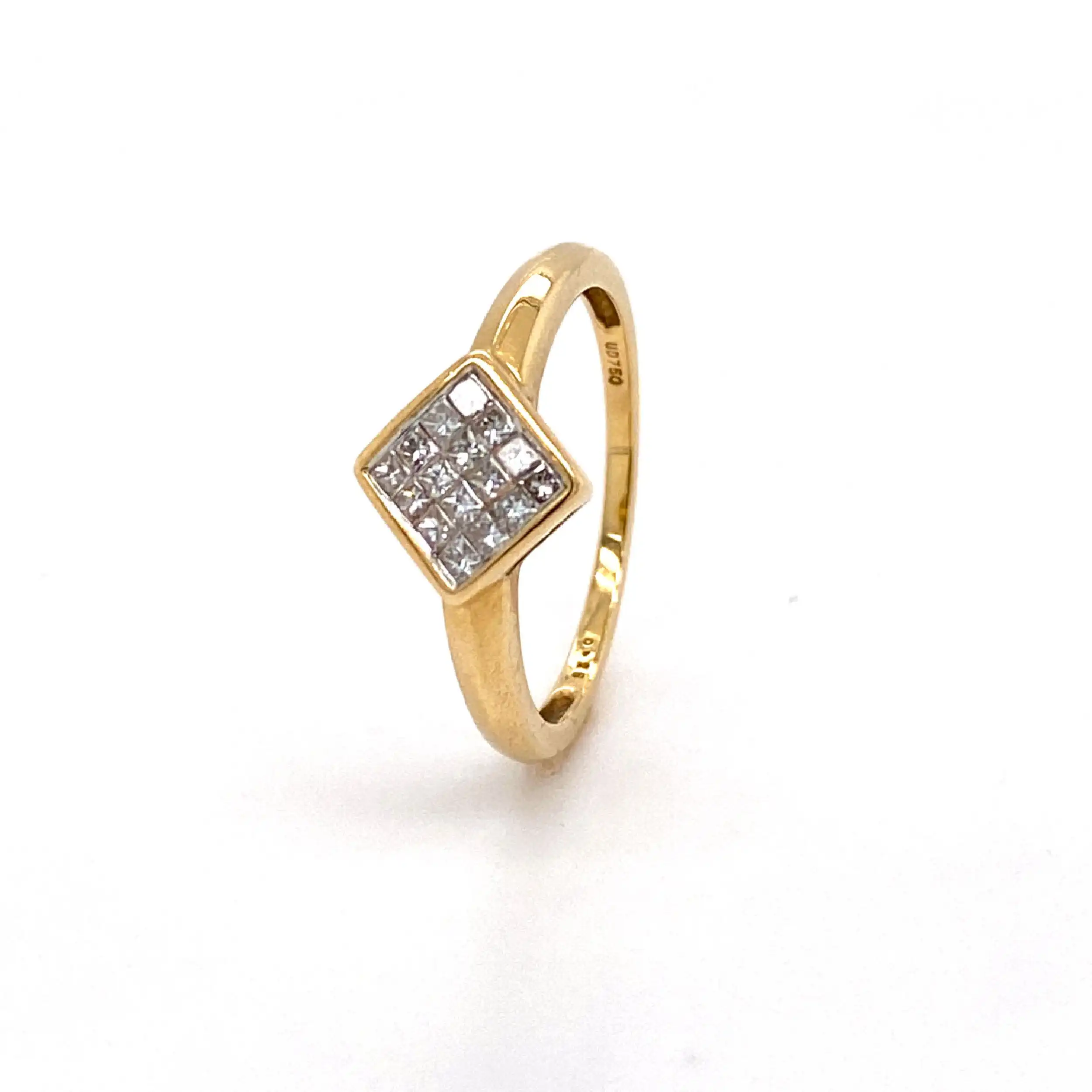 Ring Gelbgold mit Diamanten in Princes-Cut, graviert mit 0,25ct Ring Gelbgold mit Diamanten in Princes-Cut, graviert mit 0,25ct