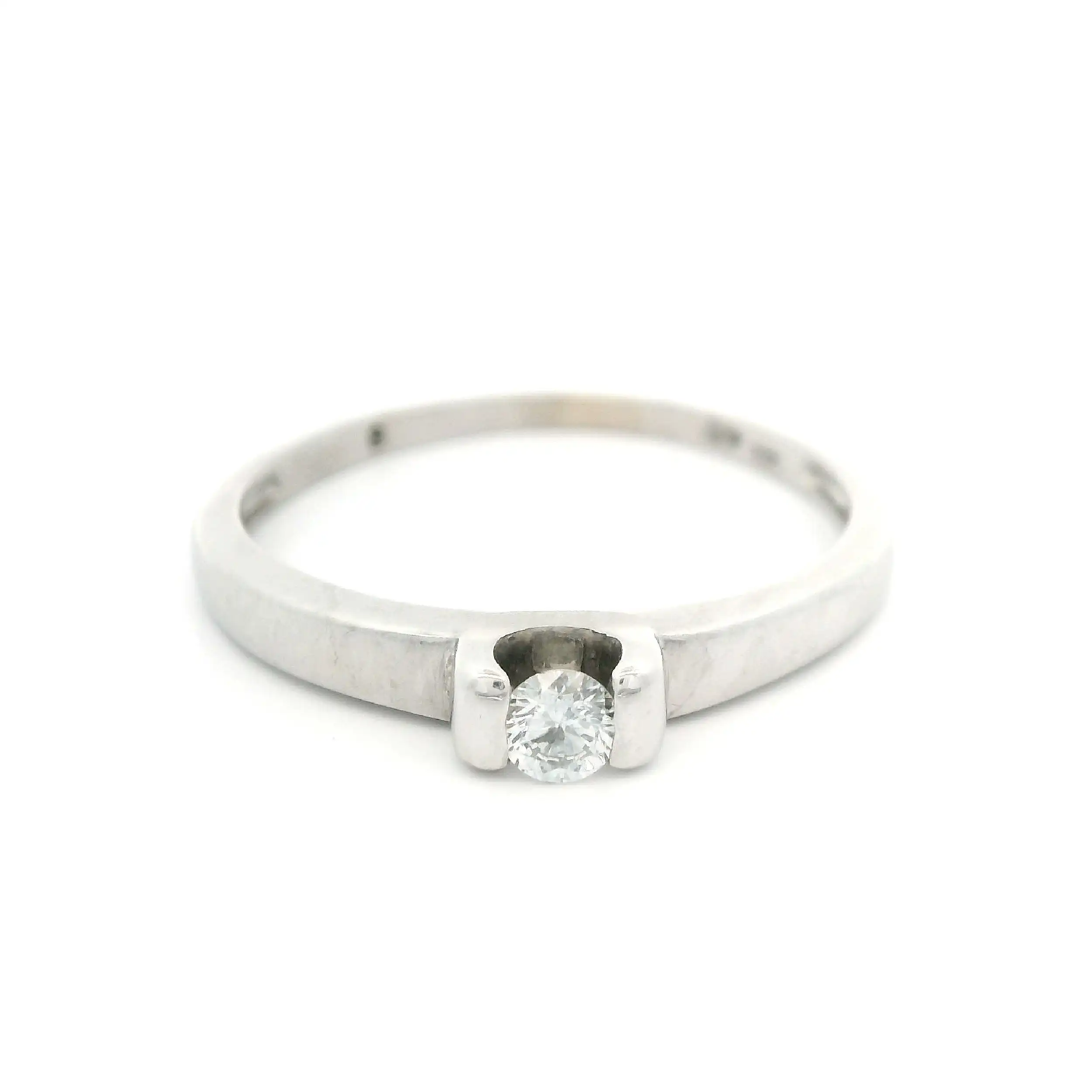 Ring Weißgold mit Brillant, graviert mit 0,08 ct