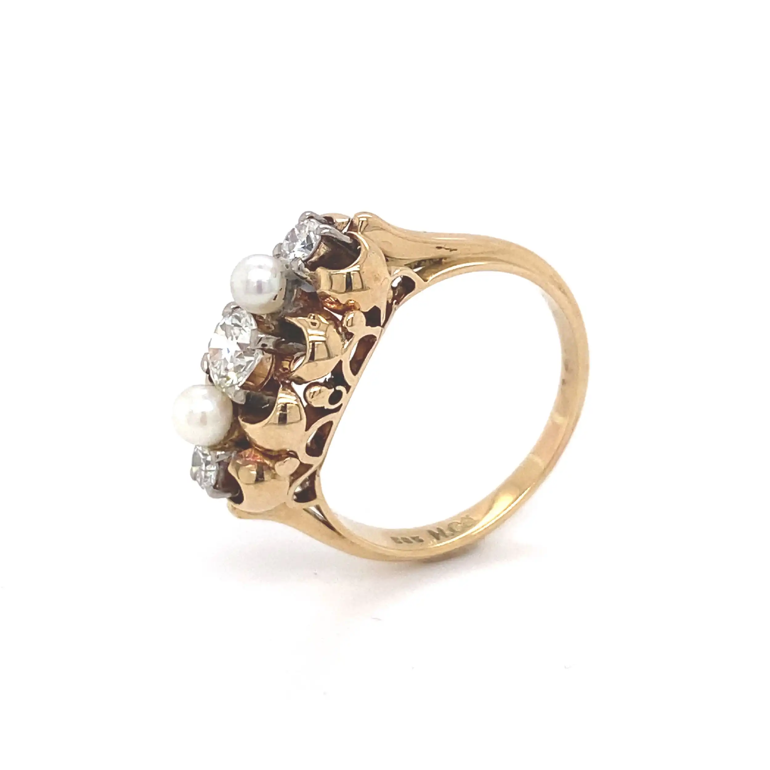 Ring Gelbgold mit Perlen und Brillanten Ring Gelbgold mit Perlen und Brillanten
