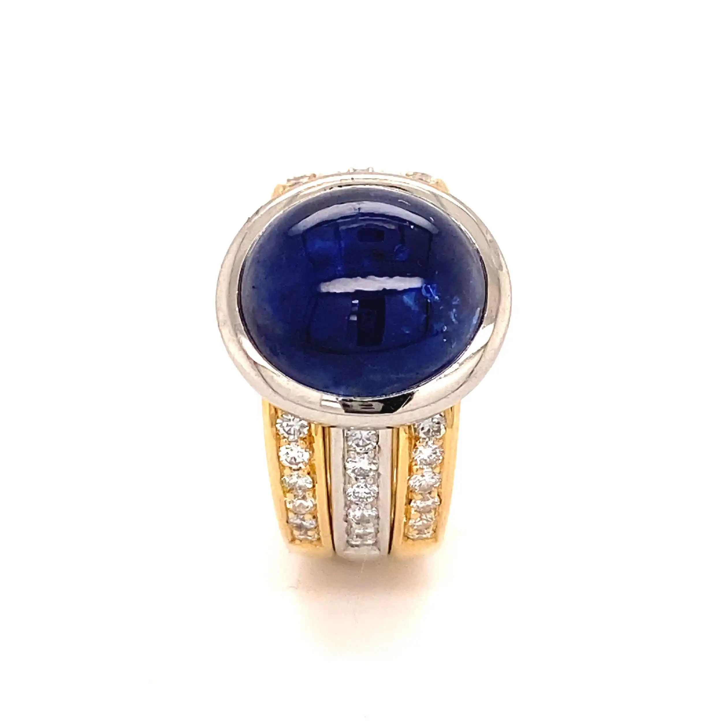 Ring Bicolor mit Cabochon Saphir, Brillanten und EPL Expertise