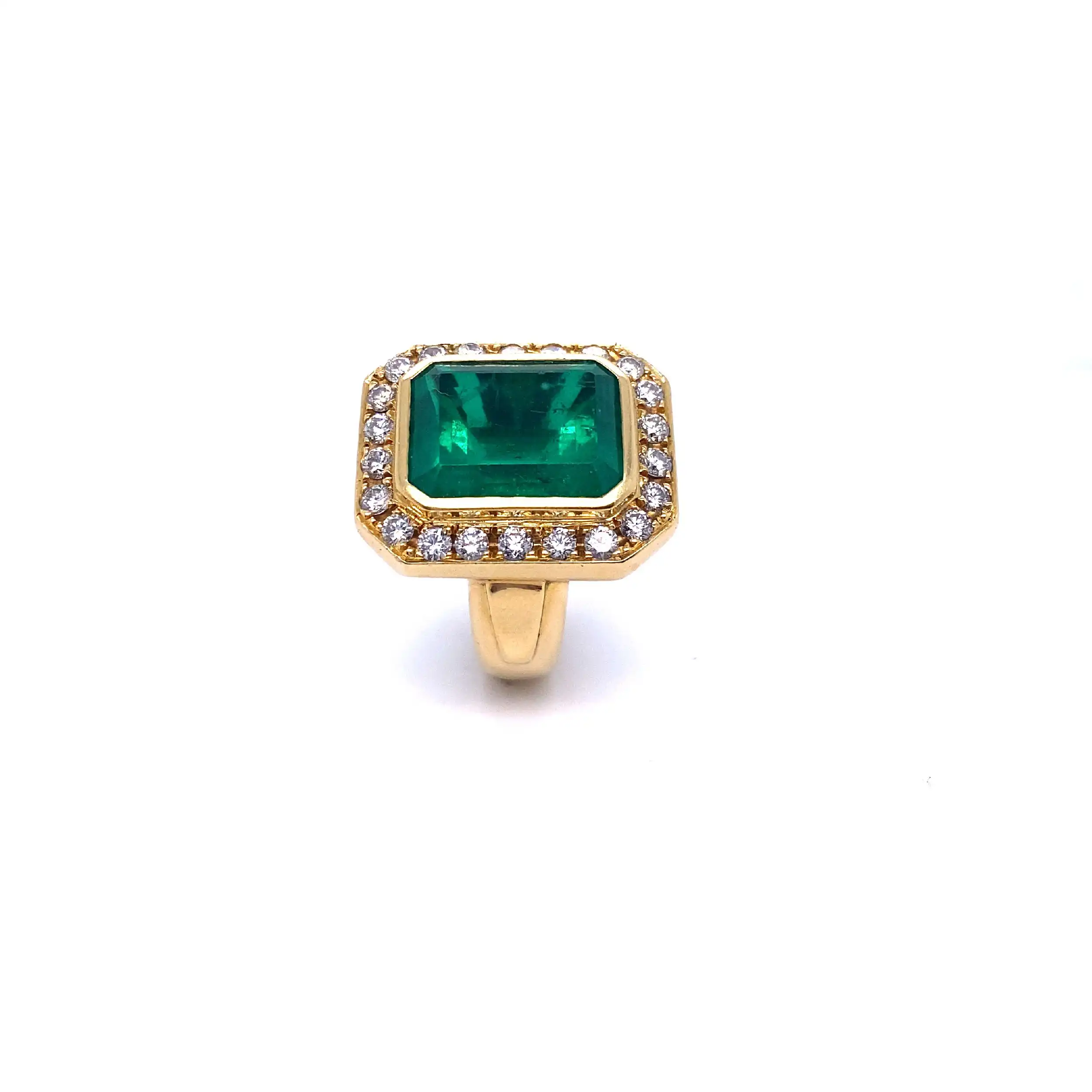 Ring Gelbgold mit Beryll Triplette und 22 Brillanten, graviert mit 1,4ct. Ring Gelbgold mit Beryll Triplette und 22 Brillanten, graviert mit 1,4ct.