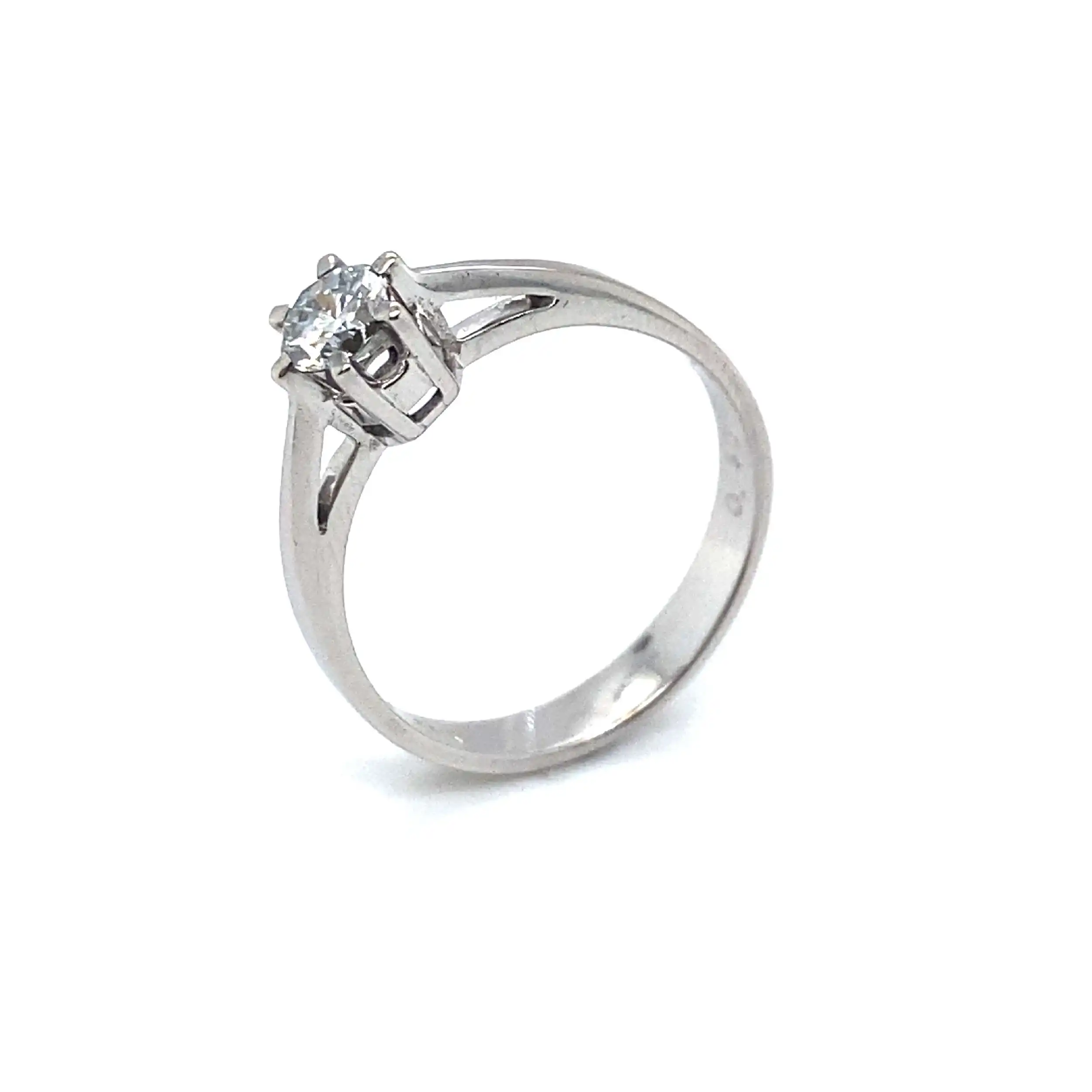 Ring Weißgold mit Brillant, graviert mit 0,40ct Ring Weißgold mit Brillant, graviert mit 0,40ct
