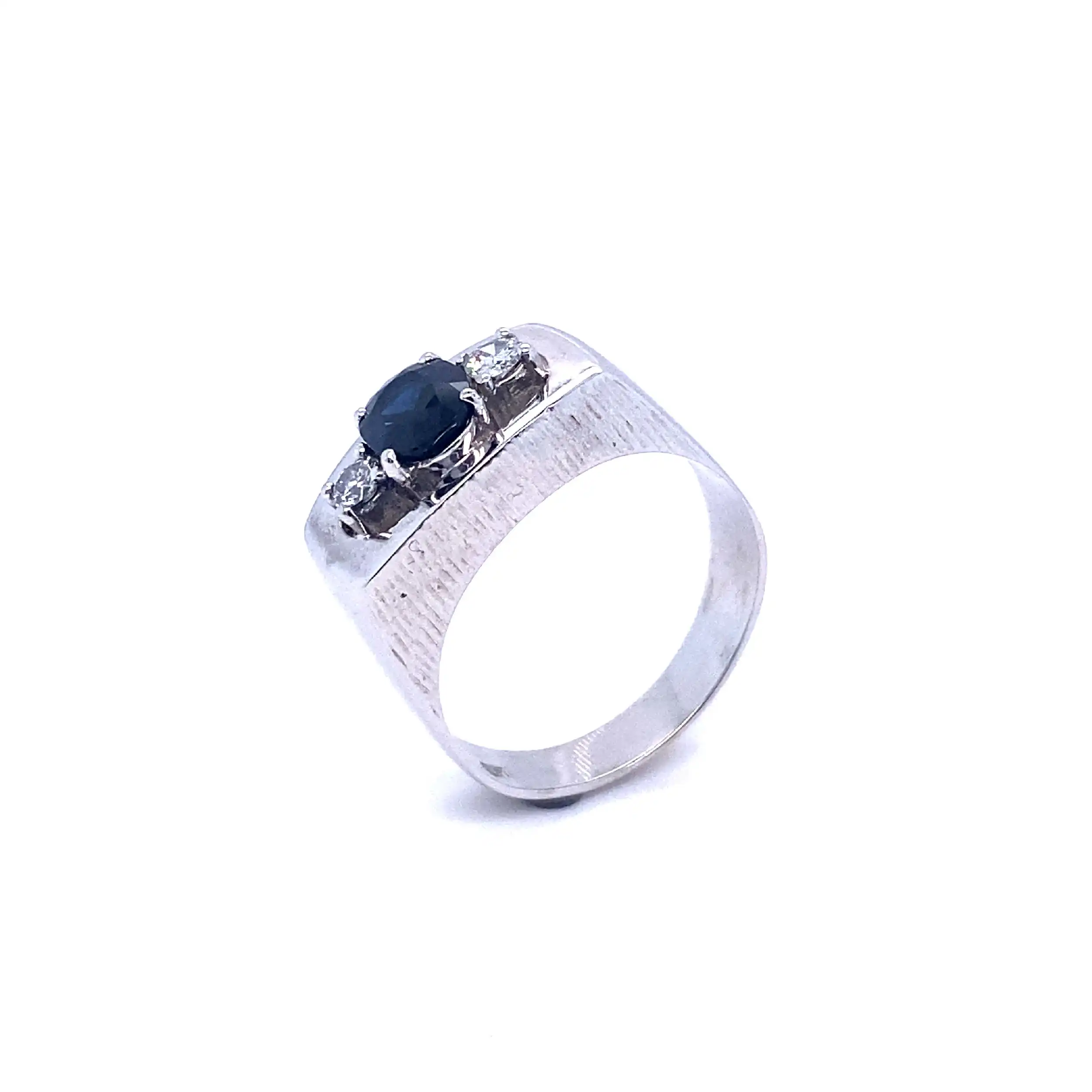 Ring Weißgold mit Saphir und Brillanten Ring Weißgold mit Saphir und Brillanten