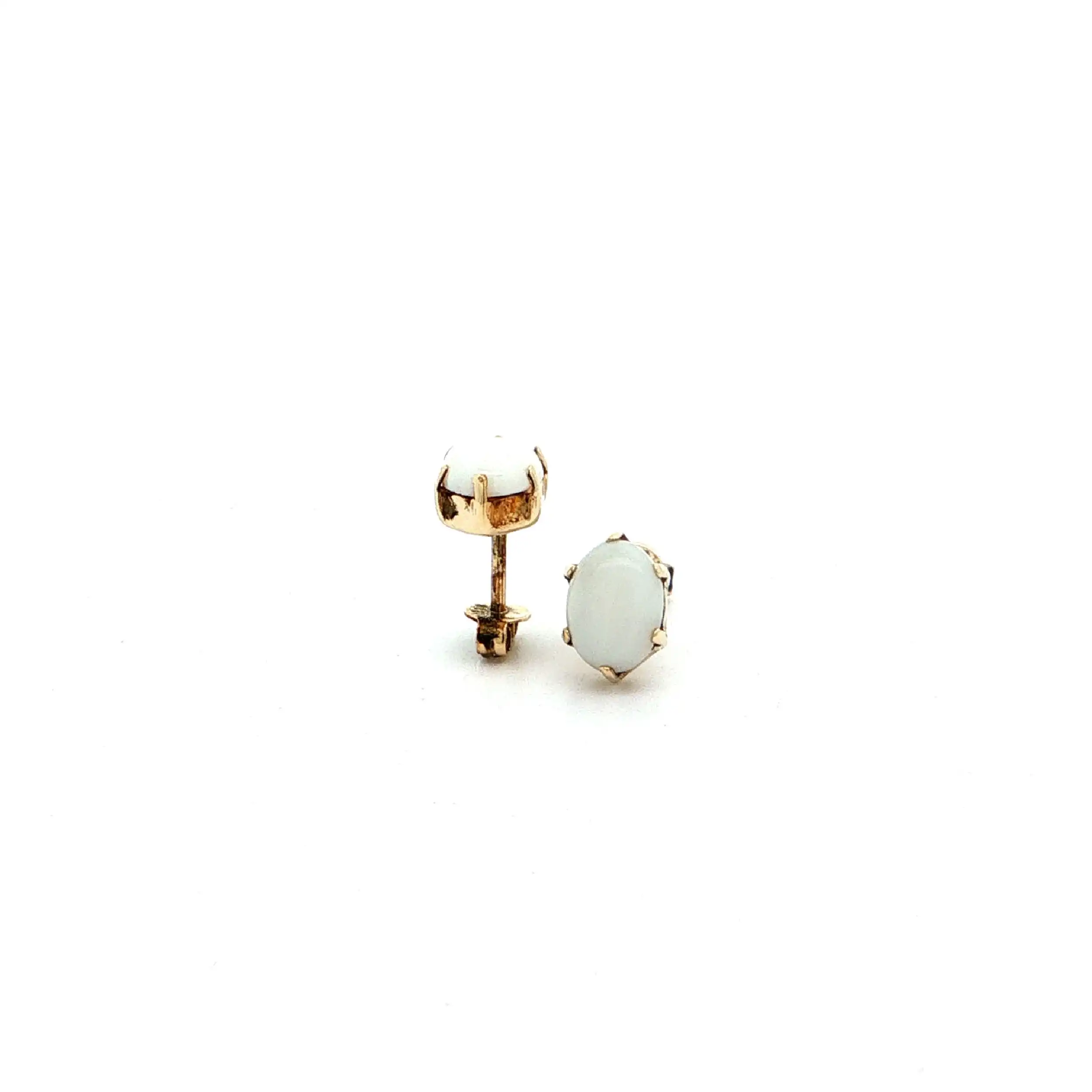 Ohrstecker Gelbgold mit weißem Opal