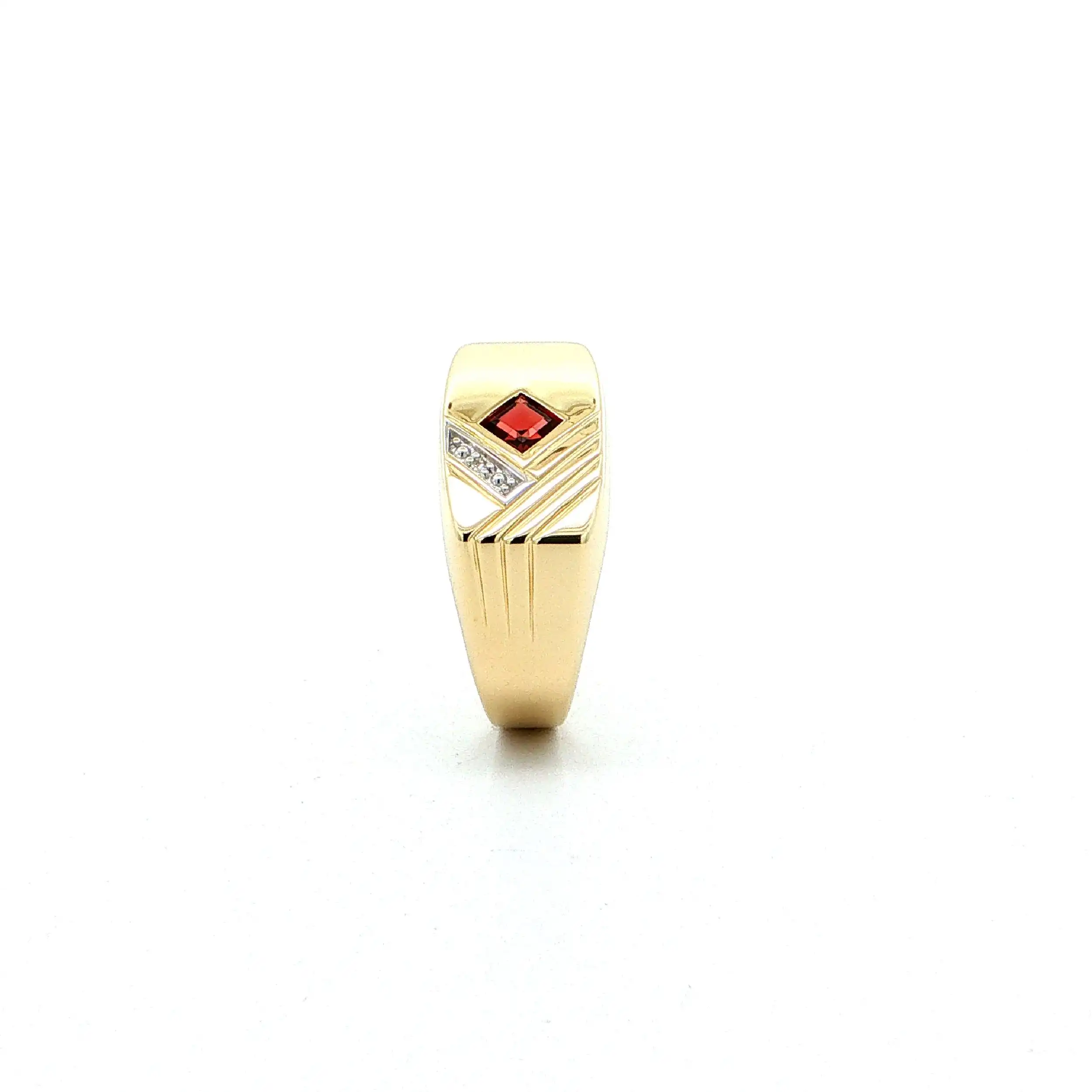 Ring Gelbgold mit orangenem Farbstein & Diamant