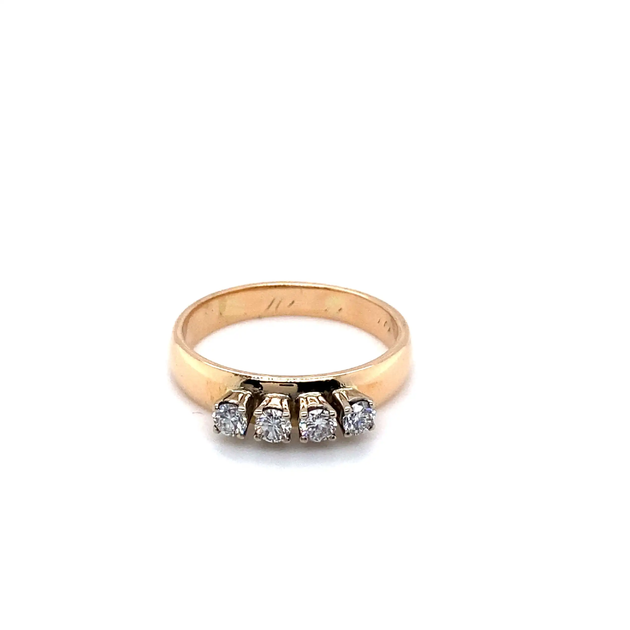 Ring Rotgold mit Brillanten Ring Rotgold mit Brillanten