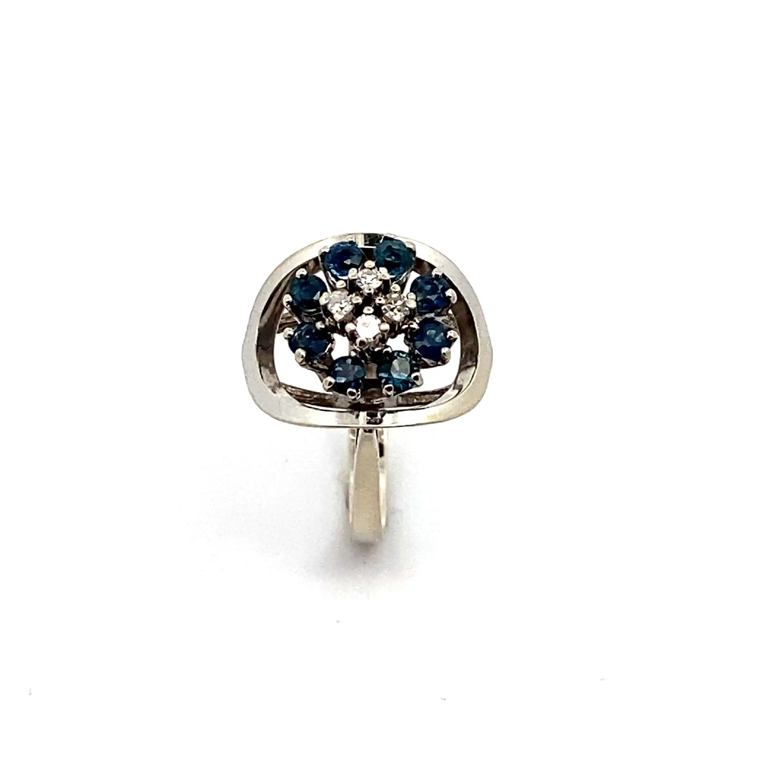 Ring Weißgold mit Saphir und Diamanten Ring Weißgold mit Saphir und Diamanten